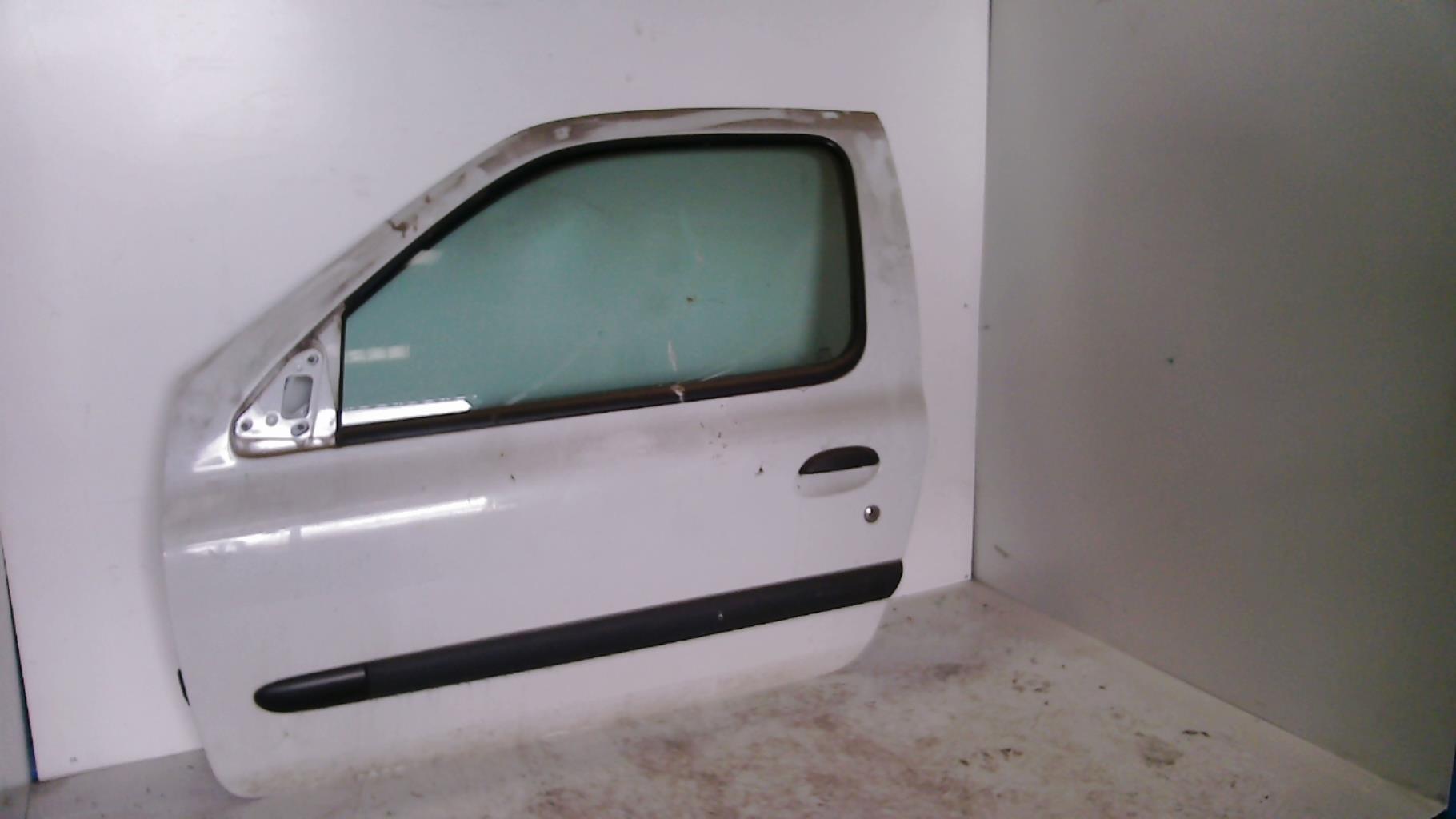 Porte avant gauche RENAULT CLIO 2 CAMPUS PHASE 1 Diesel - 1