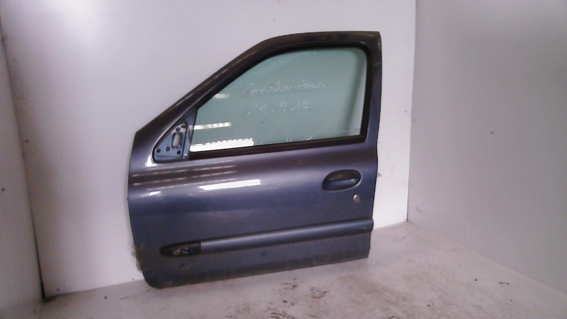 Porte avant gauche RENAULT CLIO 2 PHASE 2 Diesel - 1