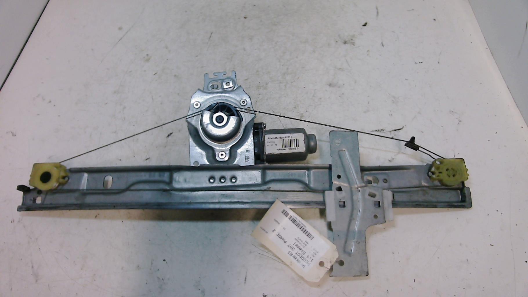 Leve vitre electrique avant droit PEUGEOT 207 PHASE 1 Diesel - 1