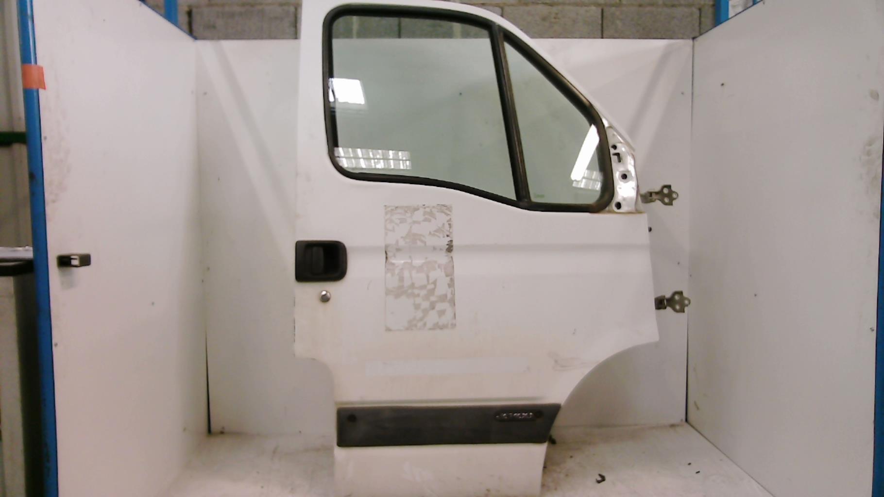 Porte avant droit RENAULT MASTER 2 PHASE 2 Diesel - 1