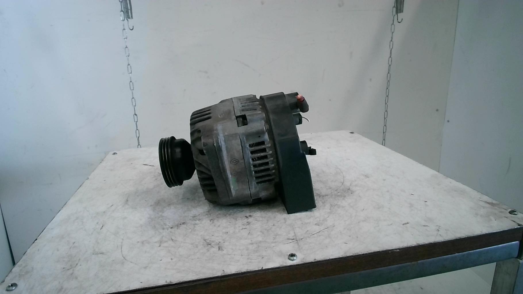 Alternateur RENAULT CLIO 2 PHASE 1 Essence - 1
