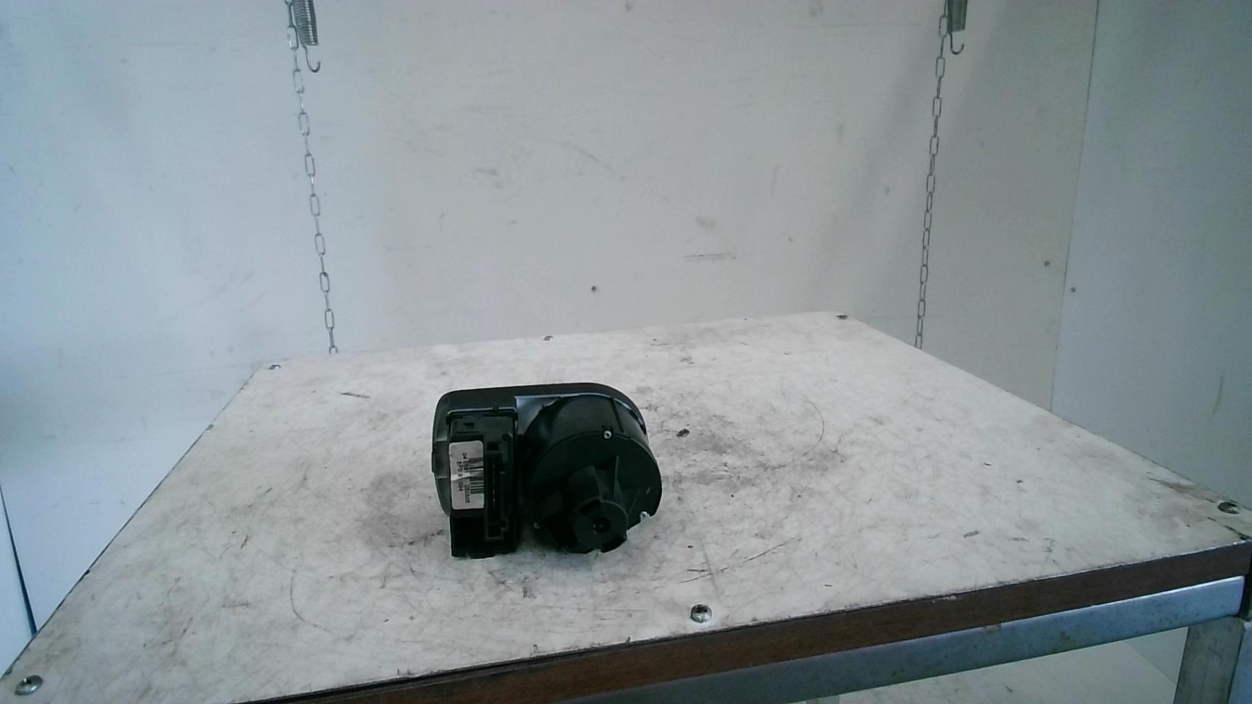 Commande de phare AUDI A3 2 PHASE 1 Diesel - 1