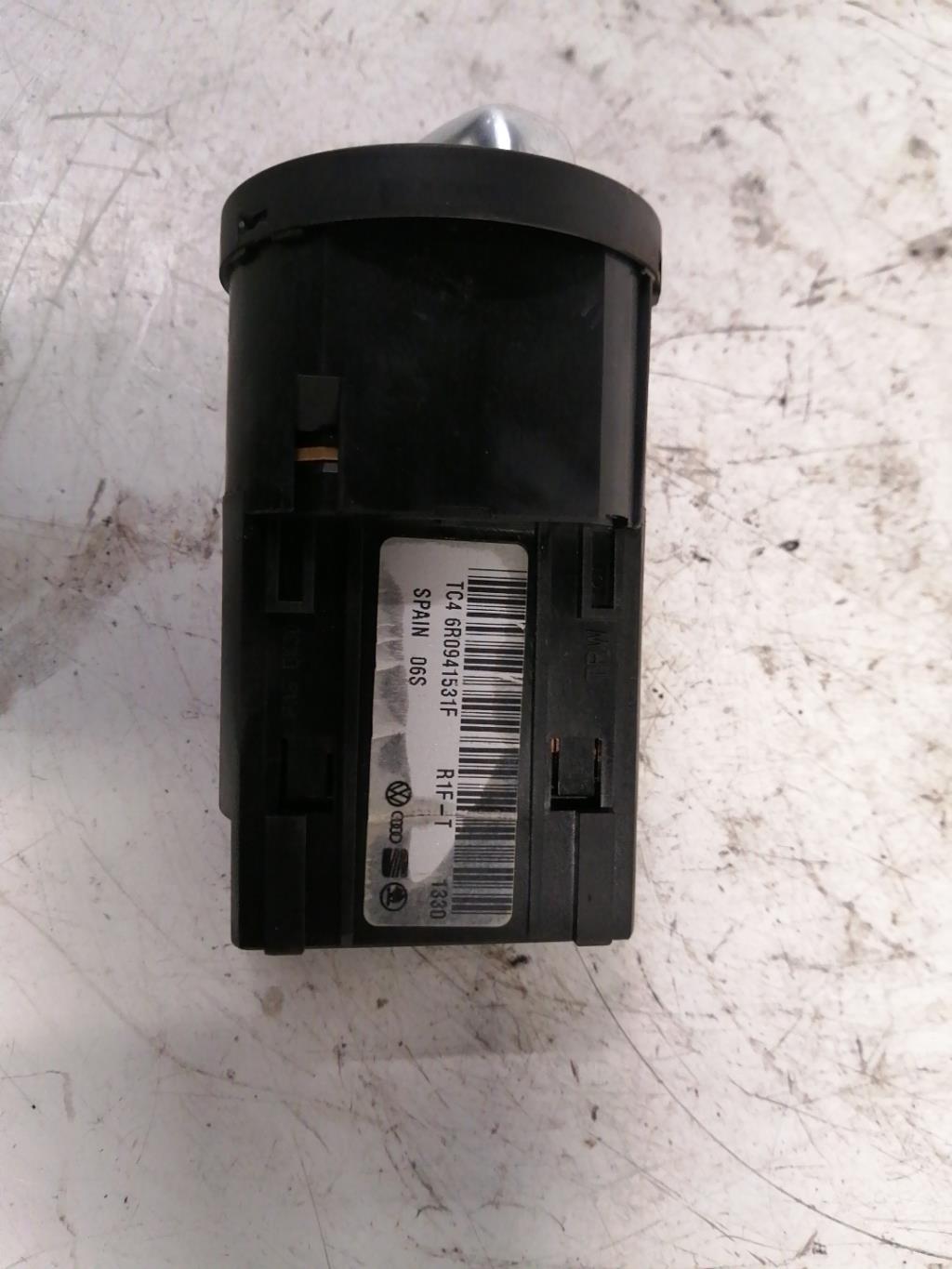 Commande de phare VOLKSWAGEN POLO 5 PHASE 1  - 1