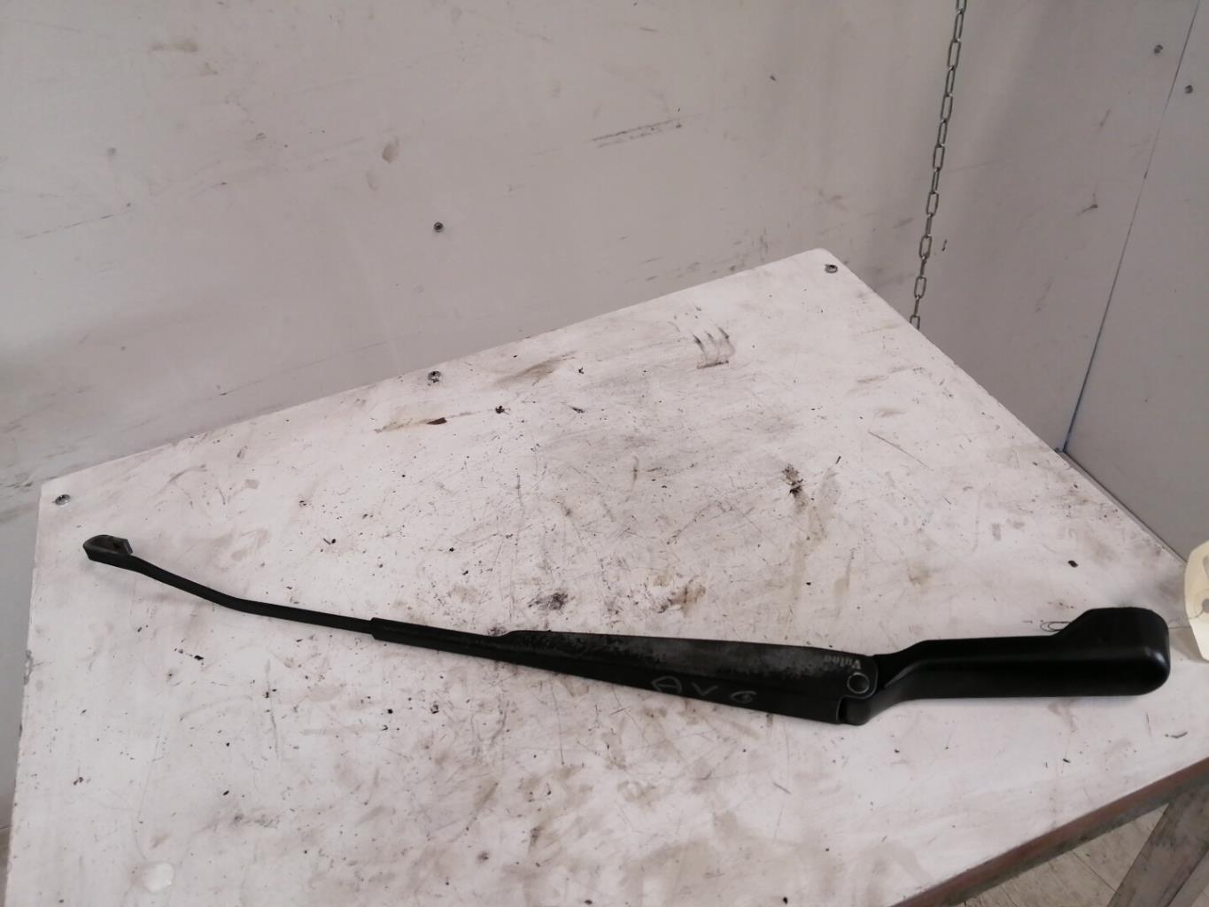 Bras essuie glace avant gauche RENAULT CLIO 2 PHASE 2 Diesel - 1