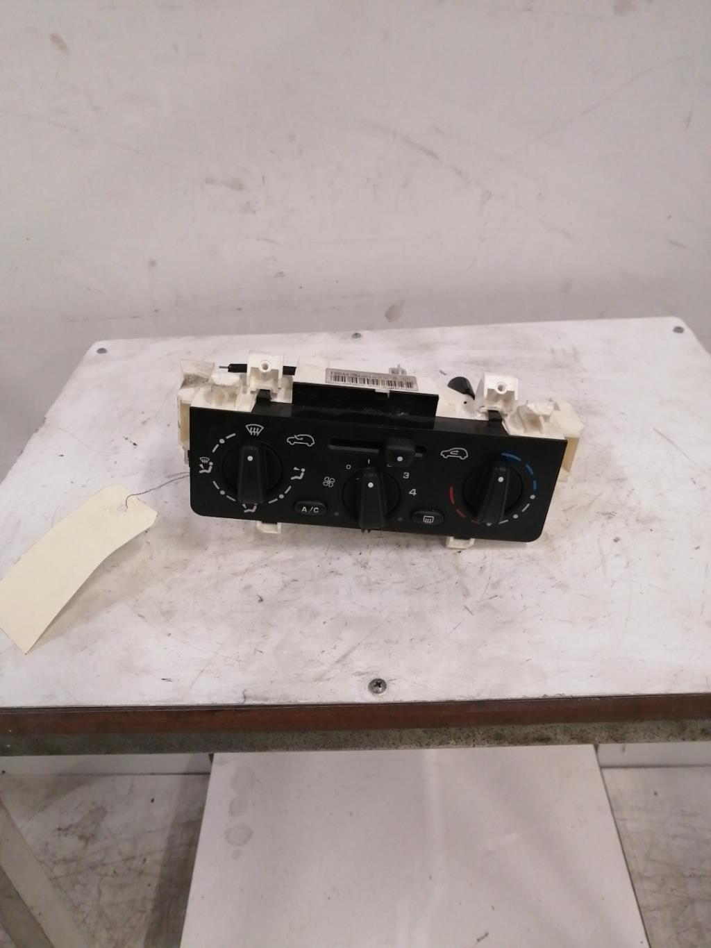 Commande chauffage CITROEN C3 1 PHASE 1 Essence - 1