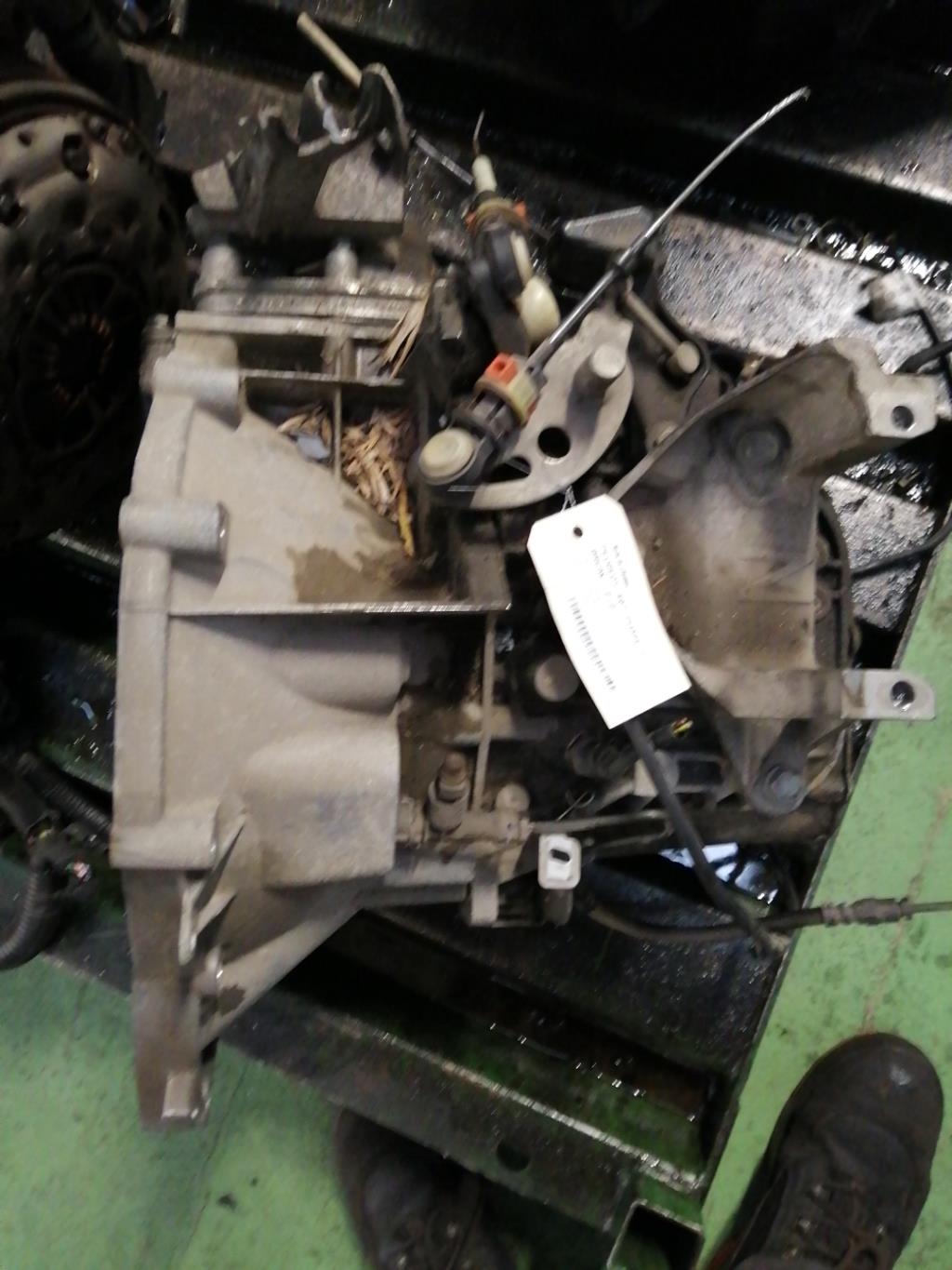 Boite de vitesses PEUGEOT 407 PHASE 2 BREAK Diesel - 1