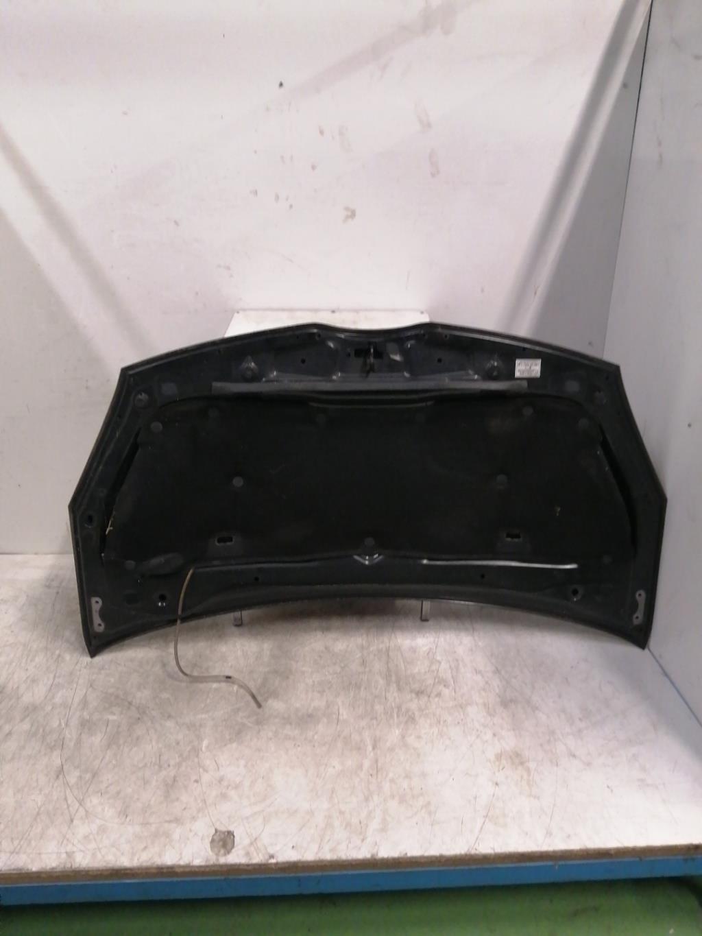 Capot TOYOTA COROLLA VERSO 2 PHASE 1 Essence - 1