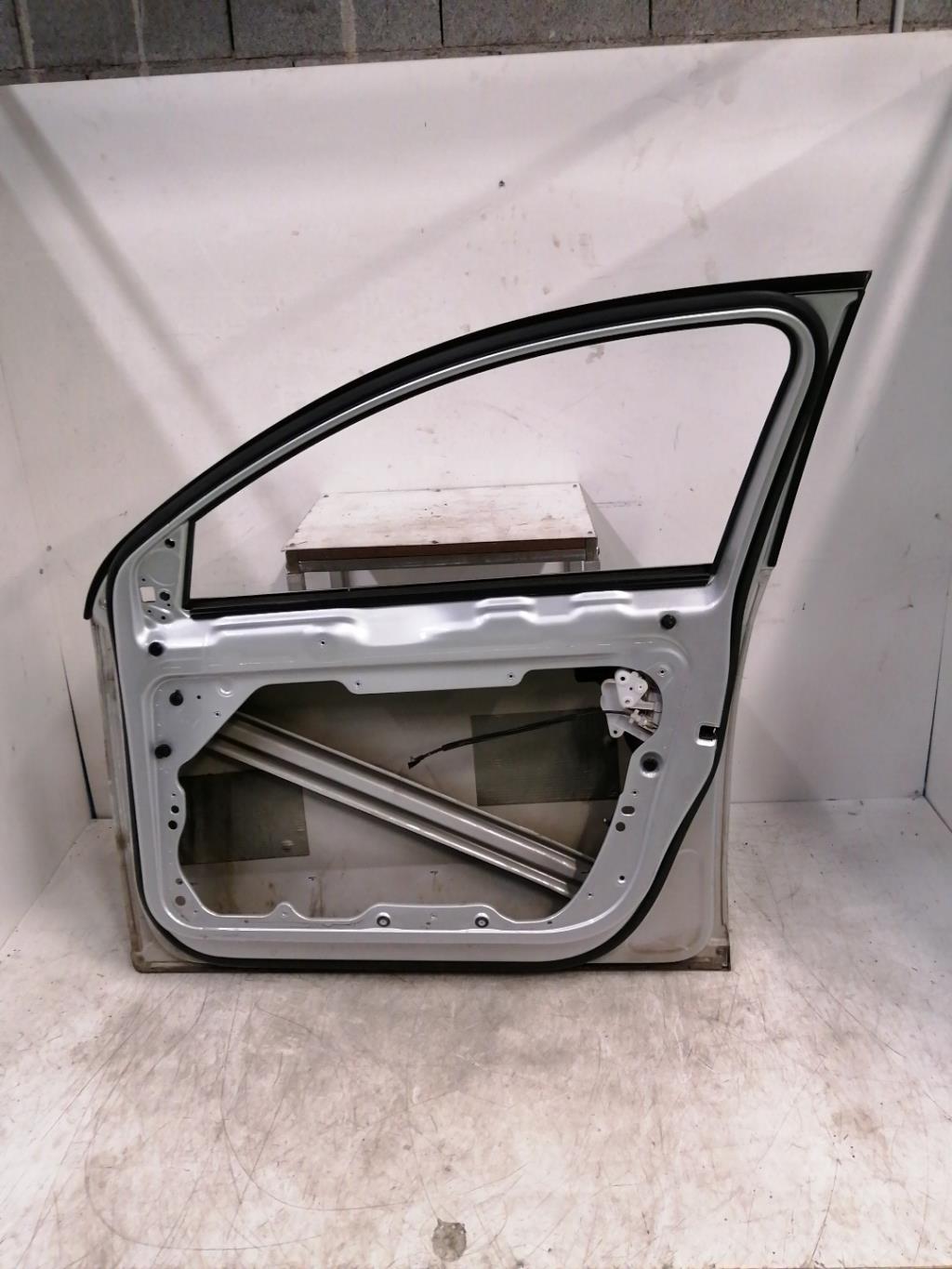 Porte avant droit VOLKSWAGEN PASSAT 5 Diesel - 1