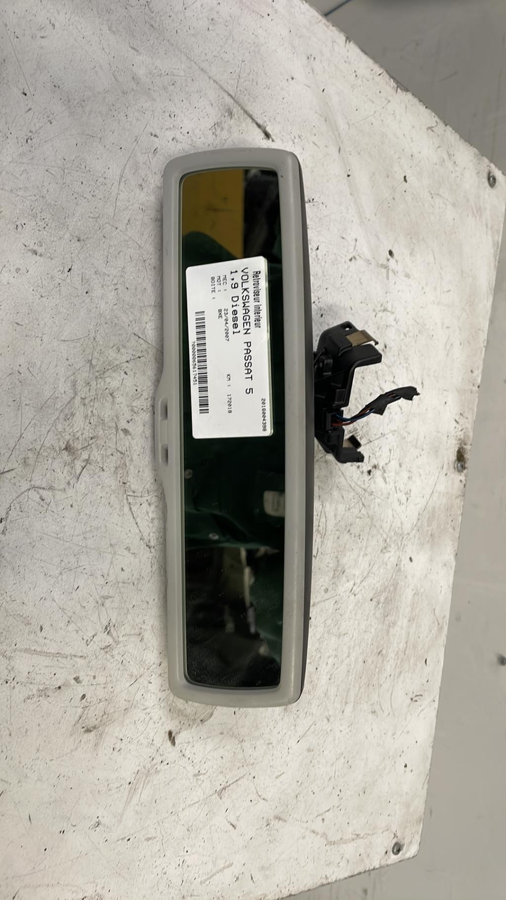 Retroviseur interieur VOLKSWAGEN PASSAT 5 Diesel - 1