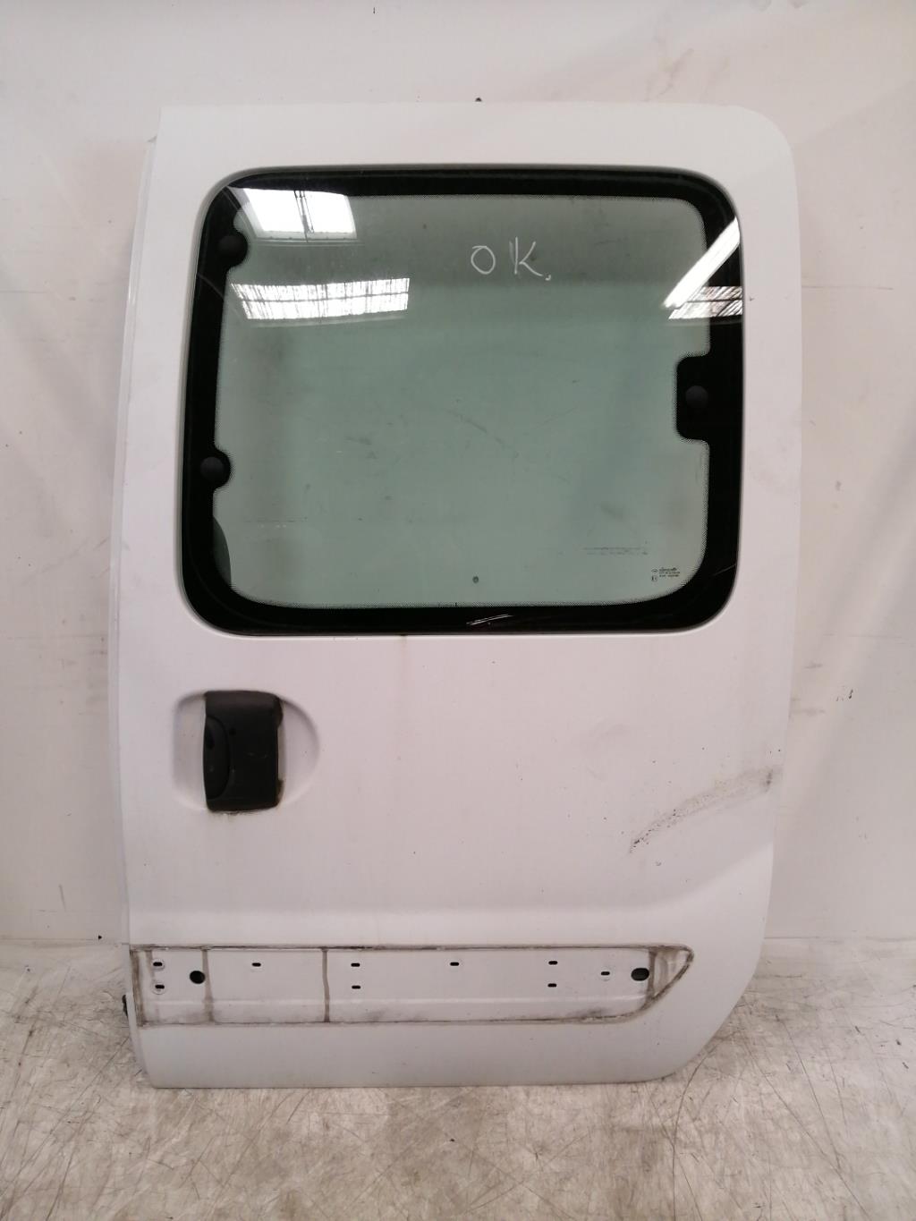 Porte laterale gauche RENAULT KANGOO 1 PHASE 2 Diesel - 1