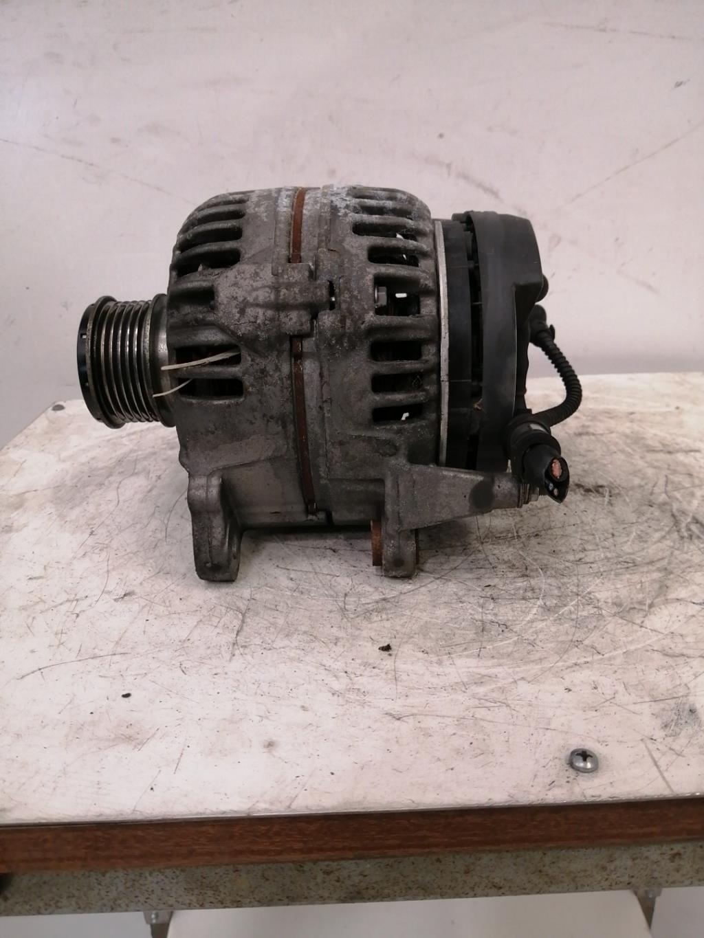 Alternateur VOLKSWAGEN GOLF 5  - 1