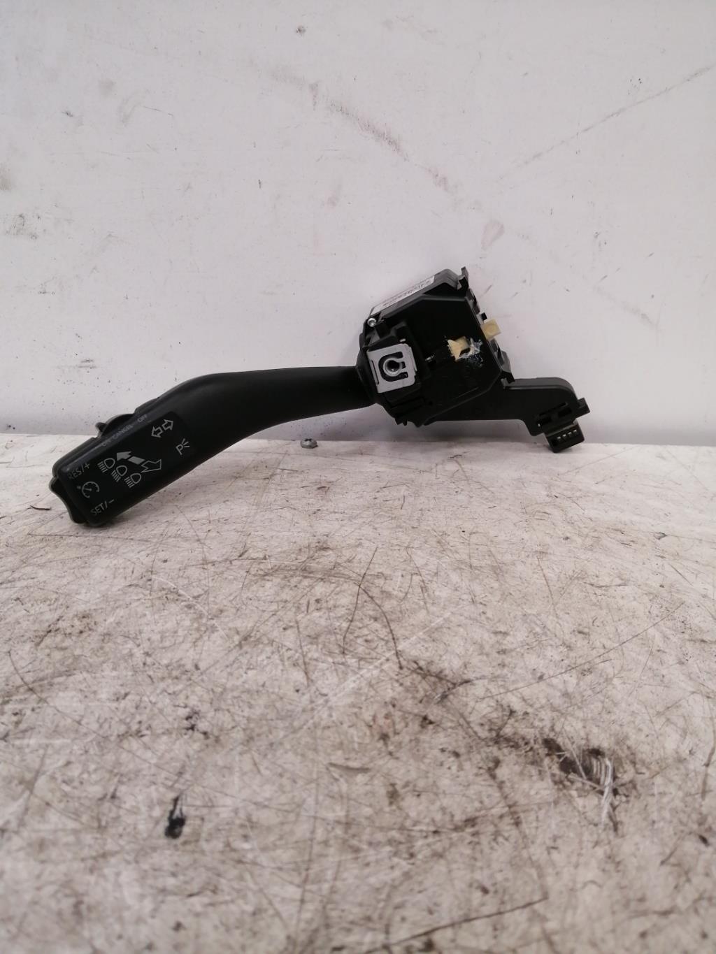 Commodo phare VOLKSWAGEN GOLF 5  - 1