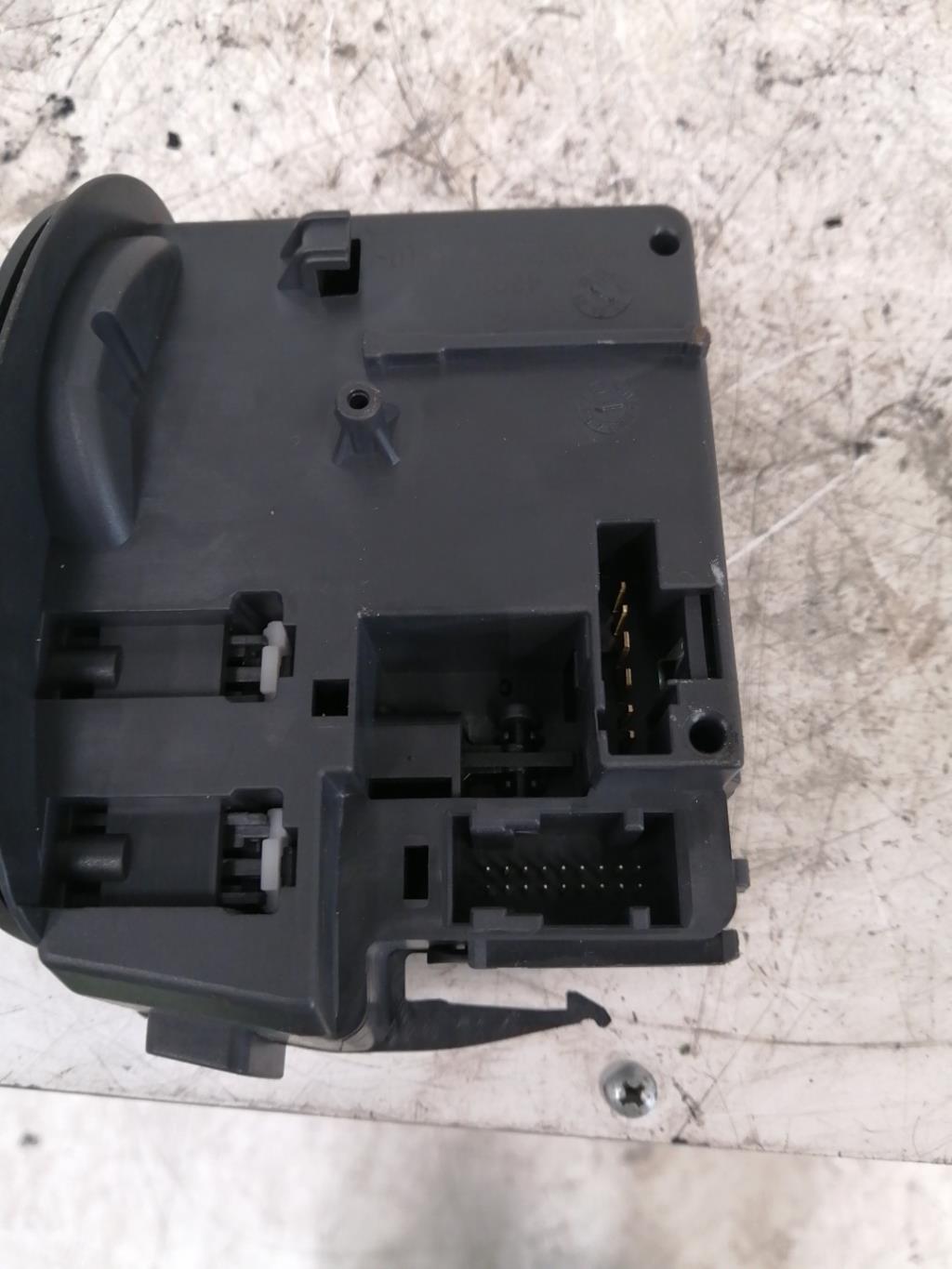 Commodo d'essuie glaces RENAULT CLIO 3 PHASE 1 Diesel - 1