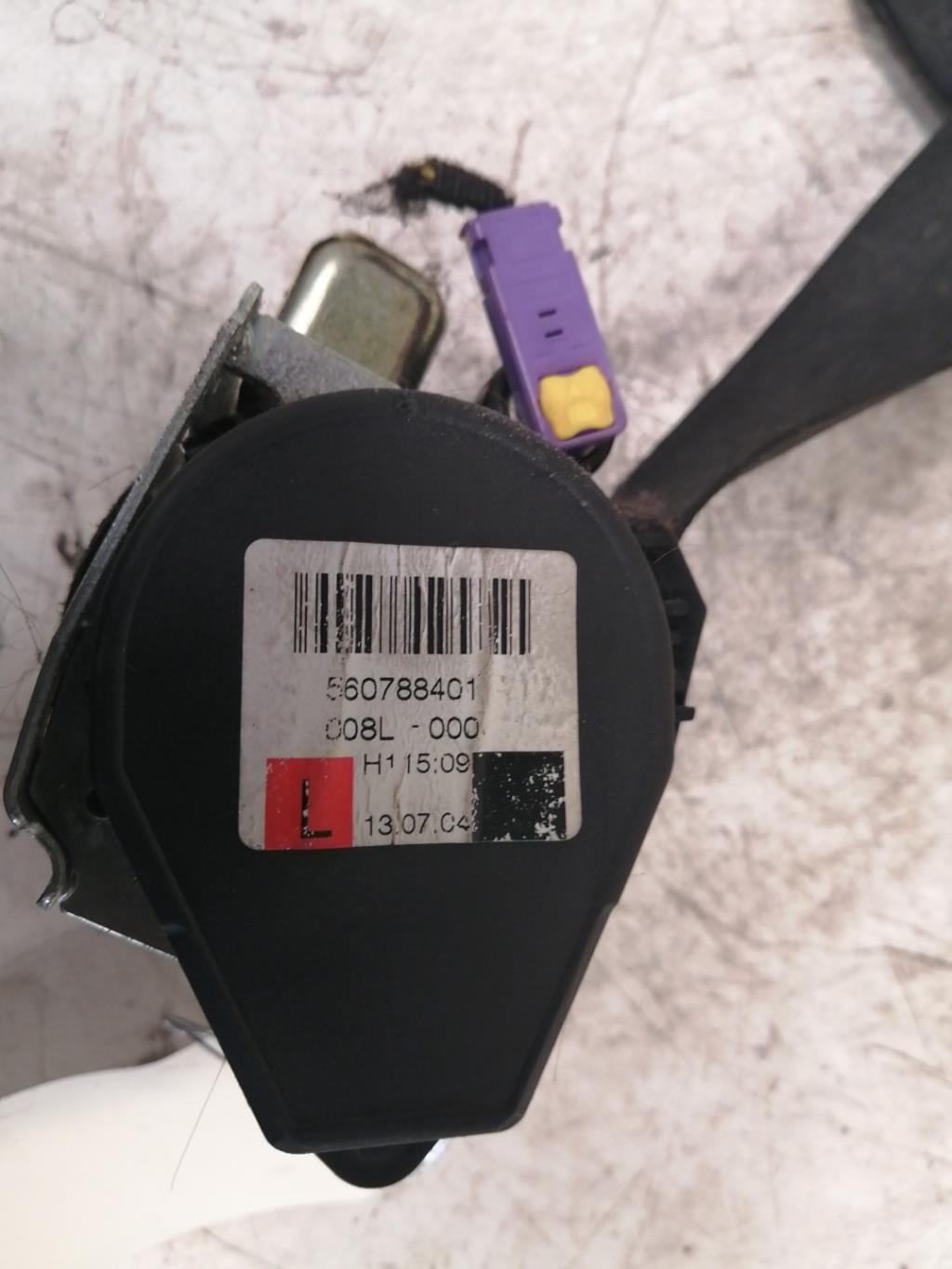 Ceinture avant gauche AUDI A4 2 AVANT PHASE 1 BREAK Diesel - 1