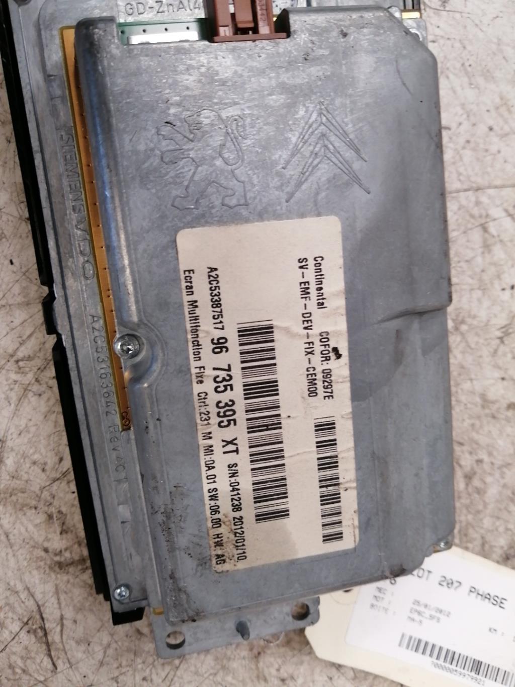 Ecran GPS PEUGEOT 207 PHASE 1 Essence - 1