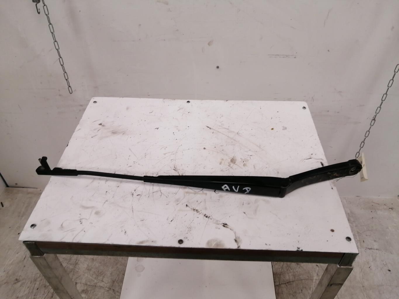 Bras essuie glace avant droit AUDI A3 2 PHASE 1 Diesel - 1