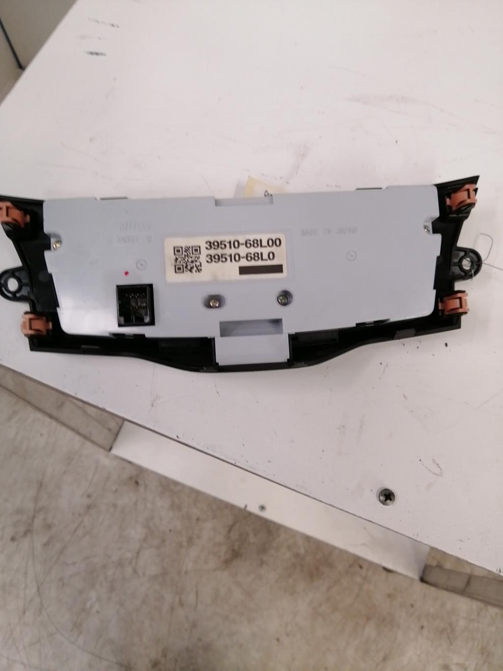 Commande chauffage SUZUKI SWIFT 4 Essence - 1