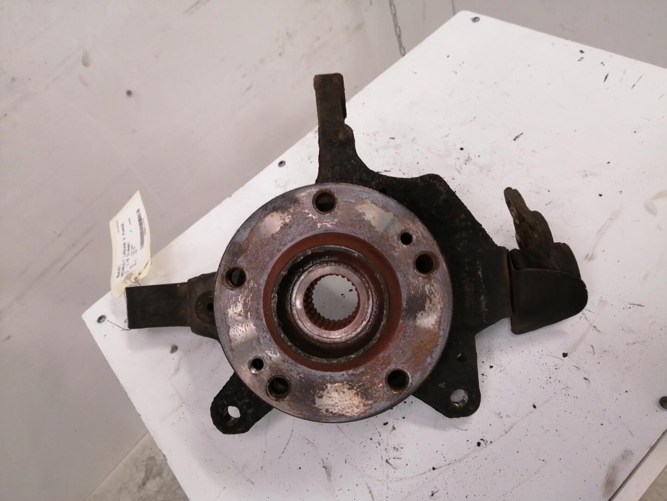 Moyeu avant gauche RENAULT LAGUNA 2 PHASE 1 Diesel - 1