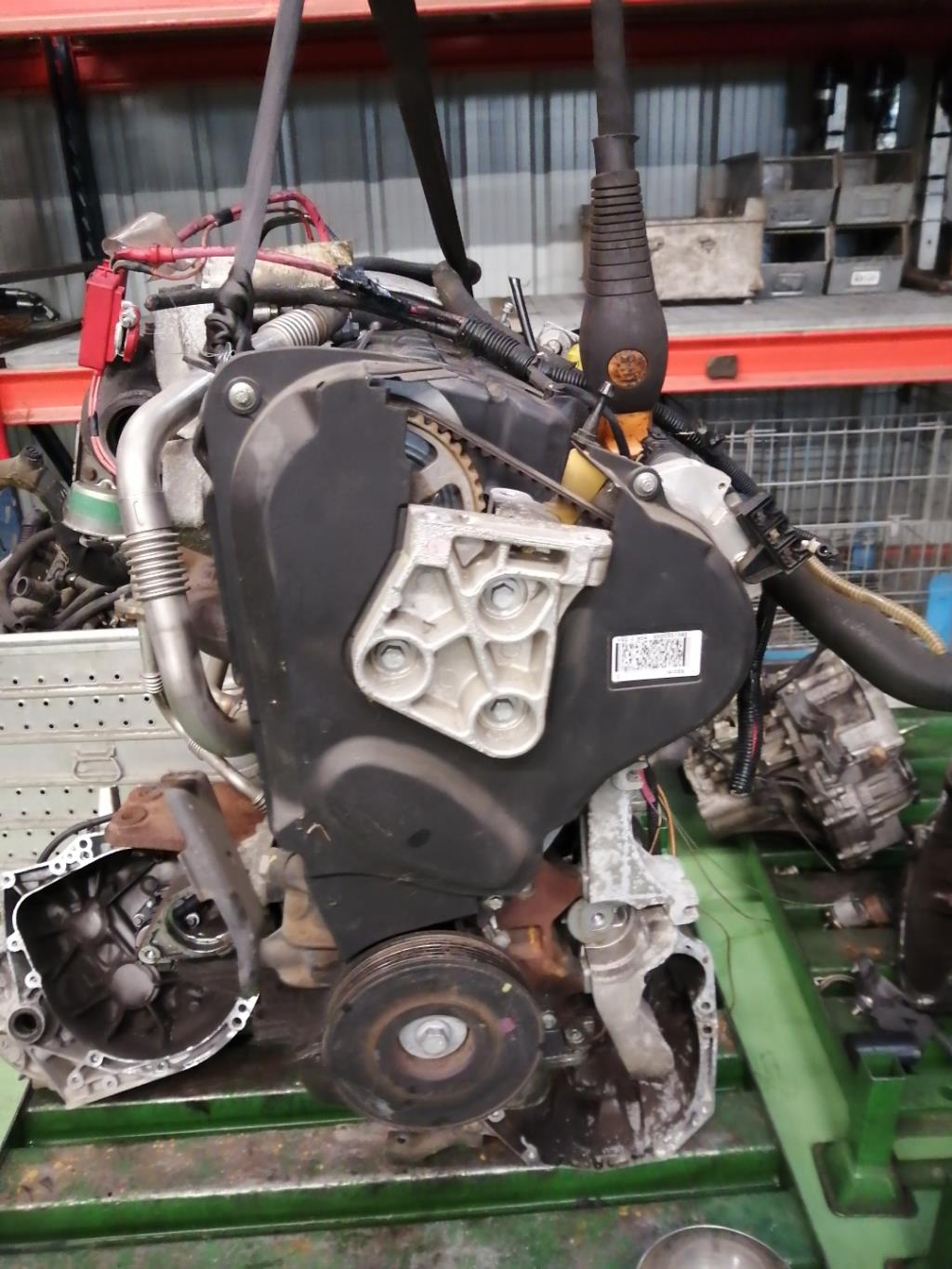 Moteur RENAULT MEGANE 2 PHASE 2 CABRIOLET Diesel - 1