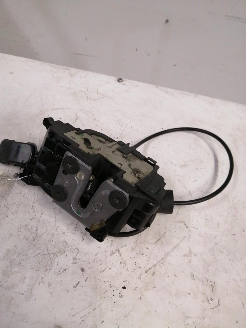 Serrure arriere droit RENAULT SCENIC 3 PHASE 1 Diesel - 1