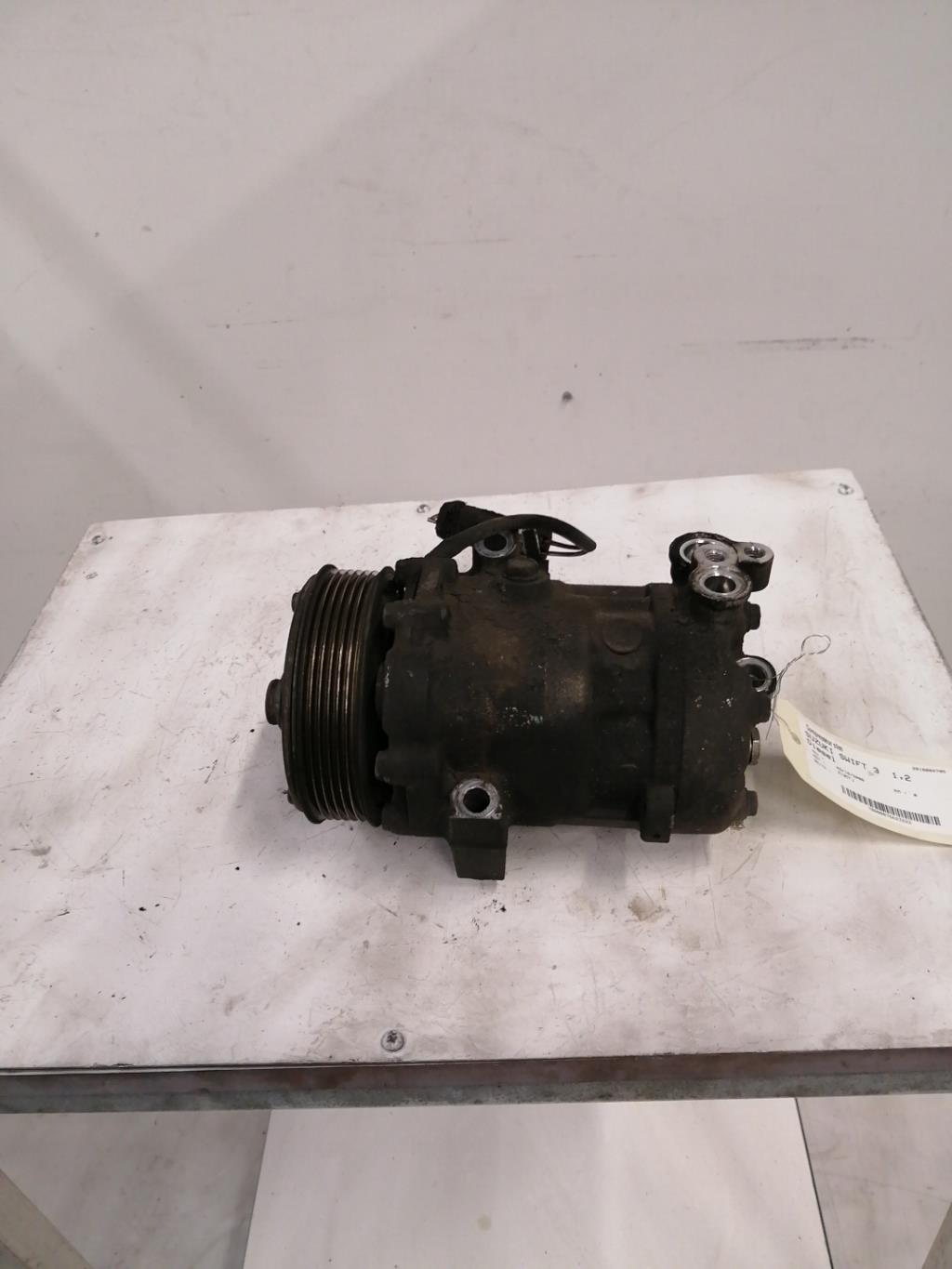 Compresseur clim SUZUKI SWIFT 3 Diesel - 1