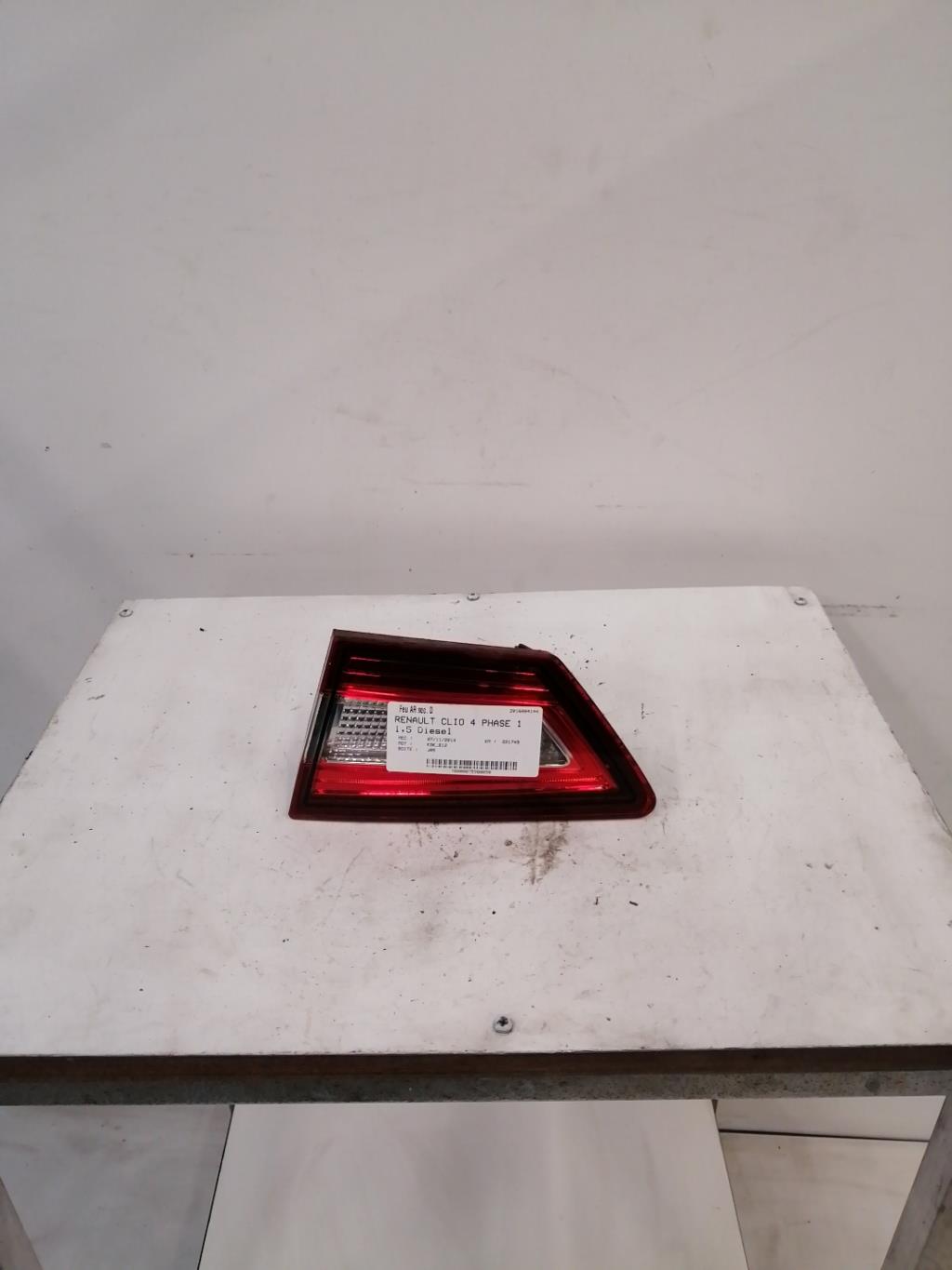 Feu arriere secondaire droit (feux) RENAULT CLIO 4 PHASE 1 Diesel - 1