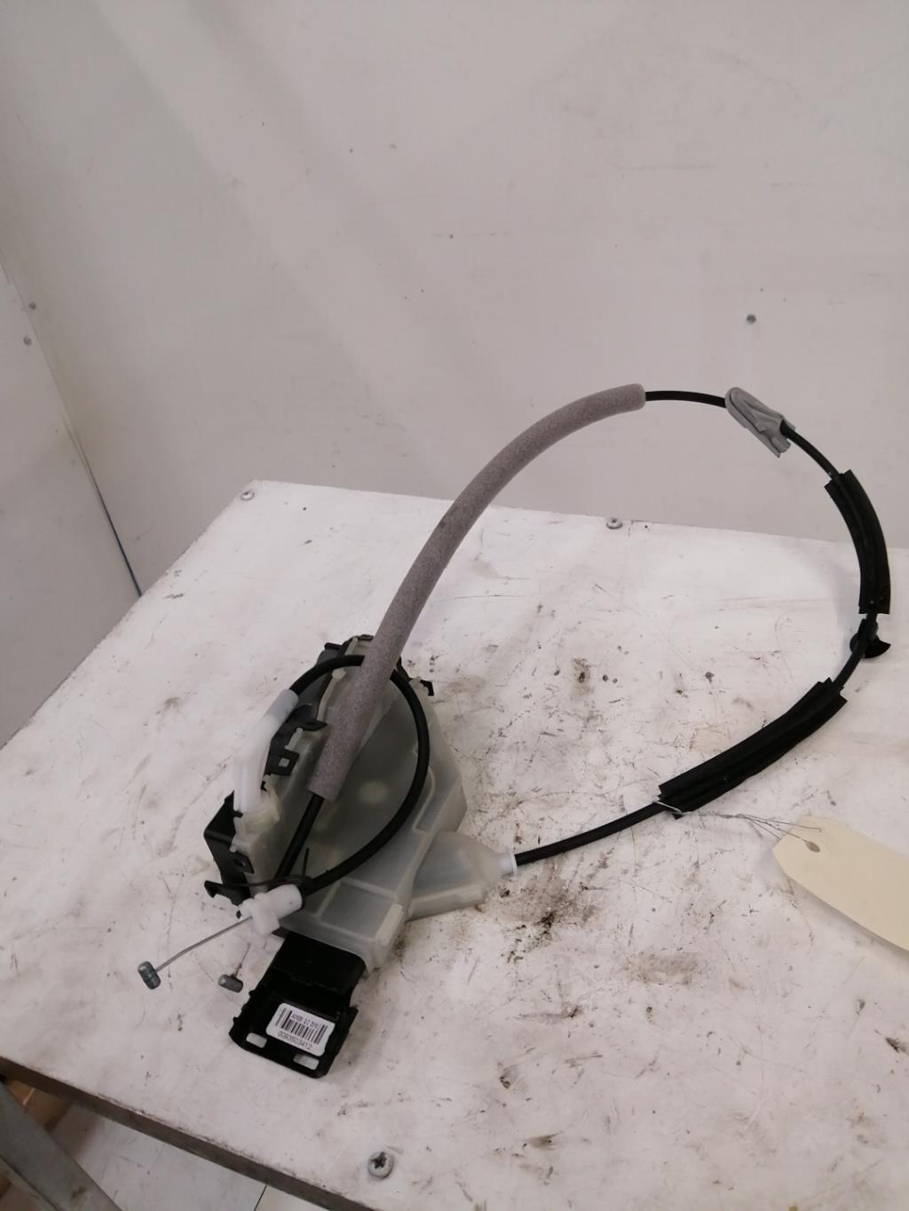 Serrure avant droit DS DS3 PHASE 3 Essence - 1