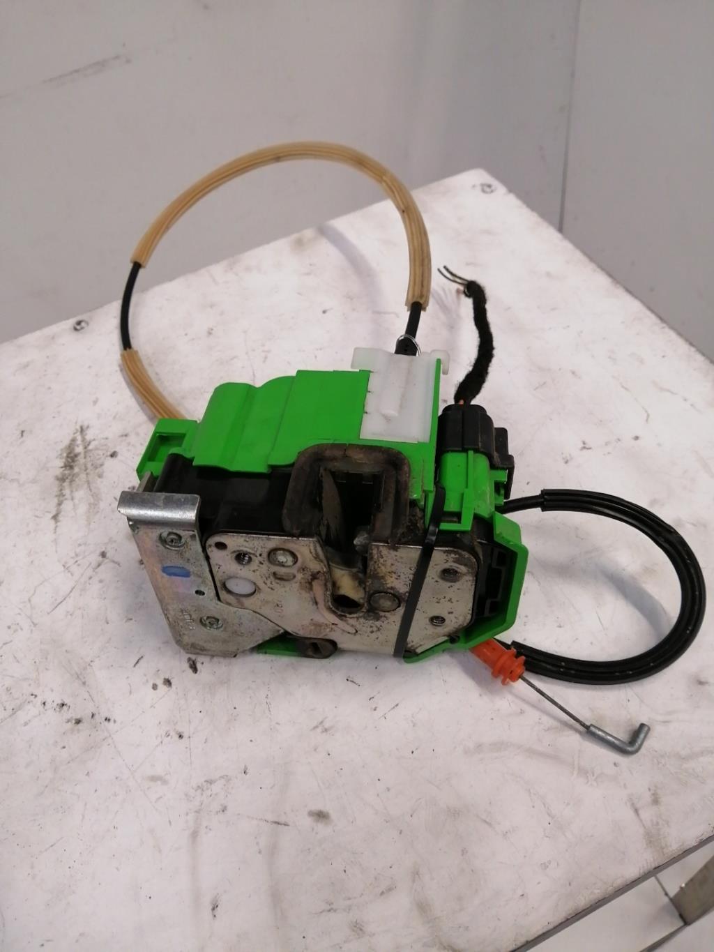 Serrure avant droit ALFA ROMEO MITO PHASE 1 Diesel - 1