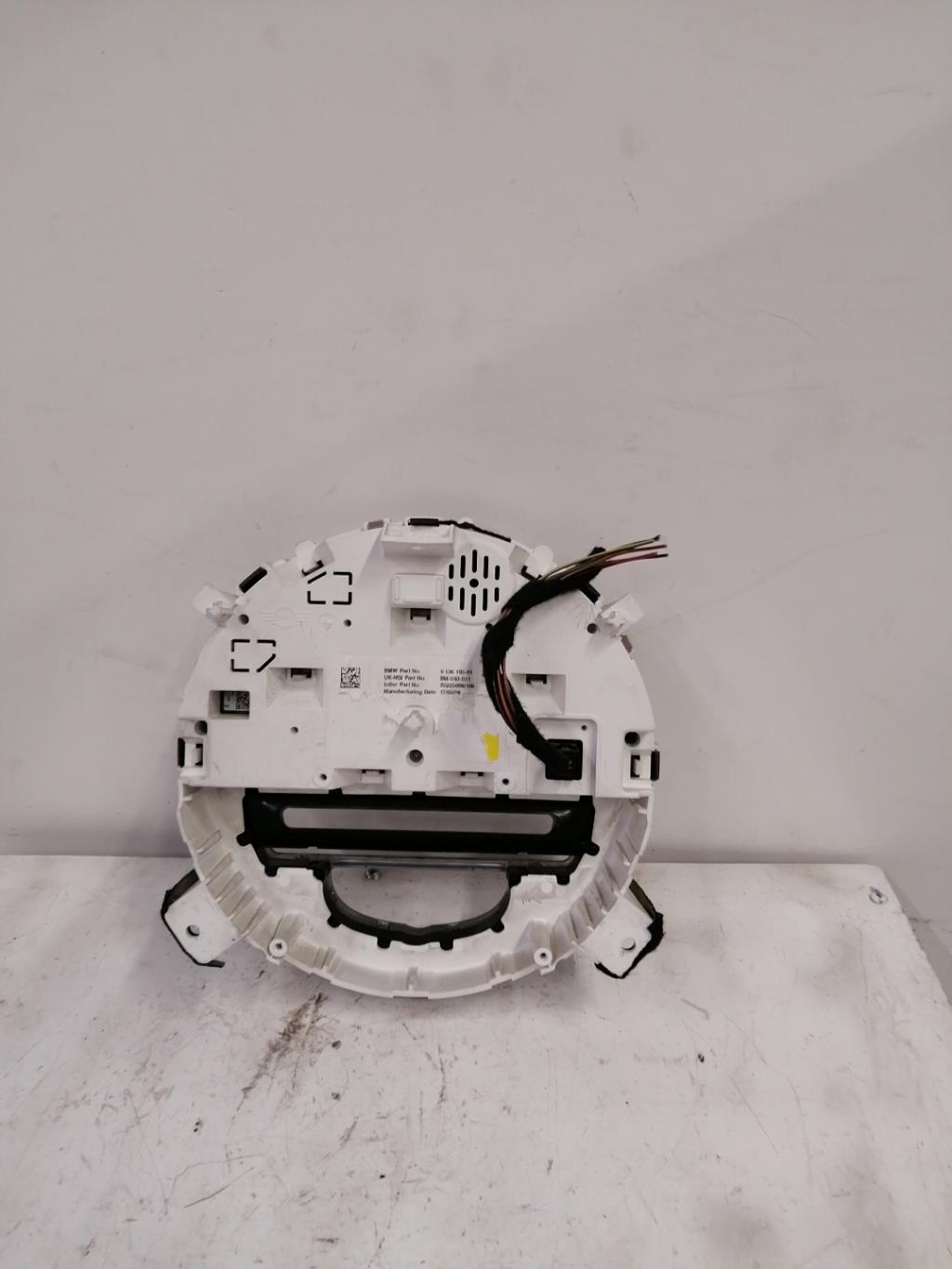 Compteur MINI MINI 2 R55 CLUBMAN PHASE 1 BREAK Diesel - 1