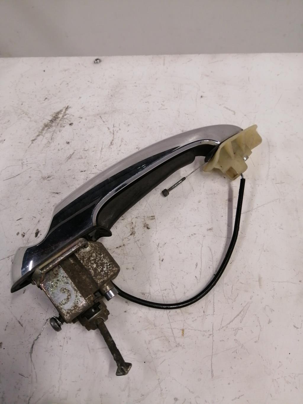Poignee porte avant gauche MINI MINI 2 R55 CLUBMAN PHASE 1 BREAK Diesel - 1