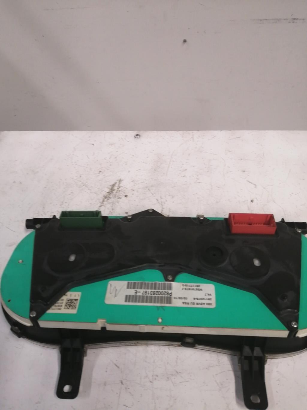 Compteur RENAULT TRAFIC 2 PHASE 2 Diesel - 1