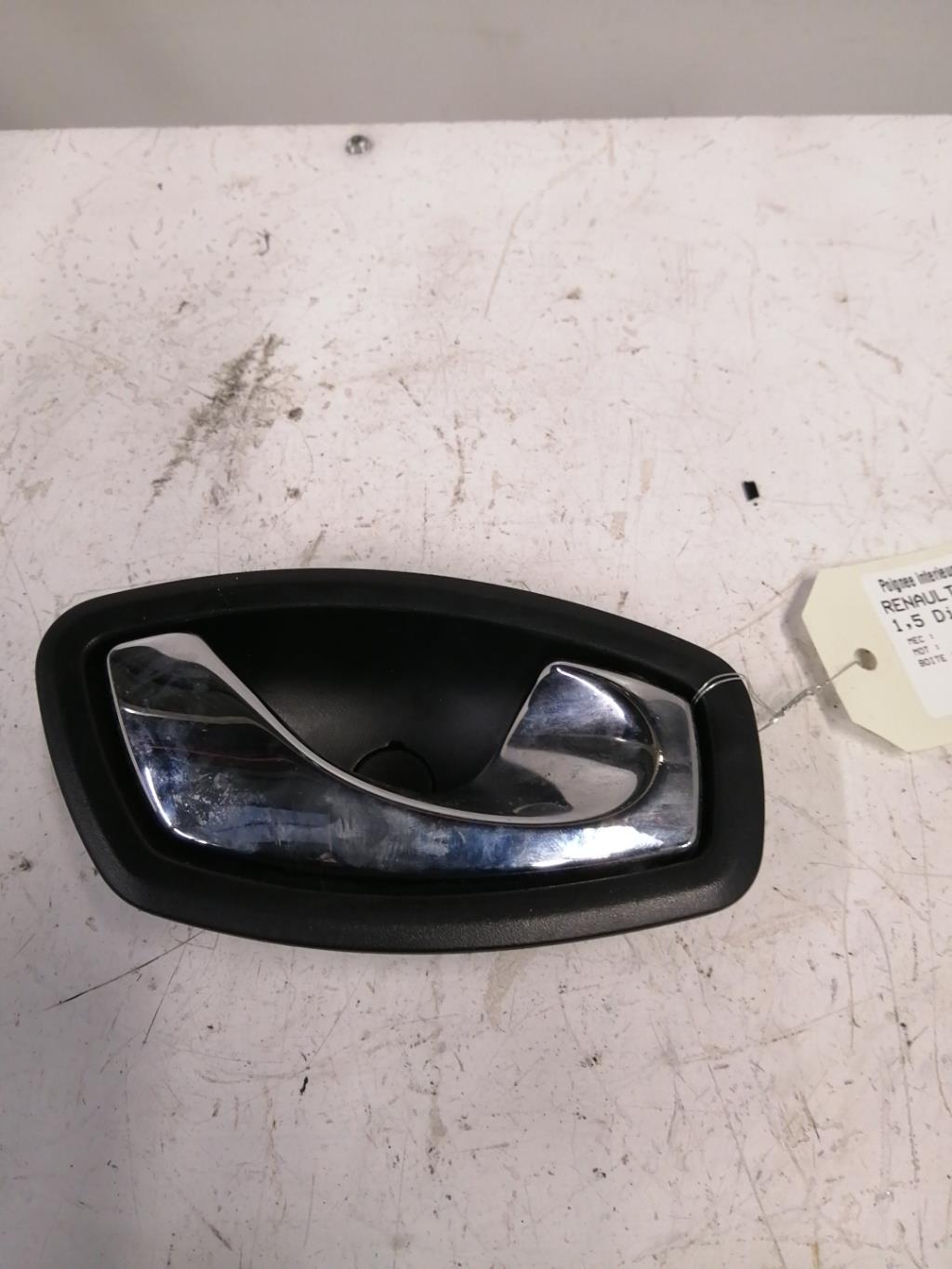 Poignee interieur avant droit RENAULT CLIO 4 PHASE 1 Diesel - 1