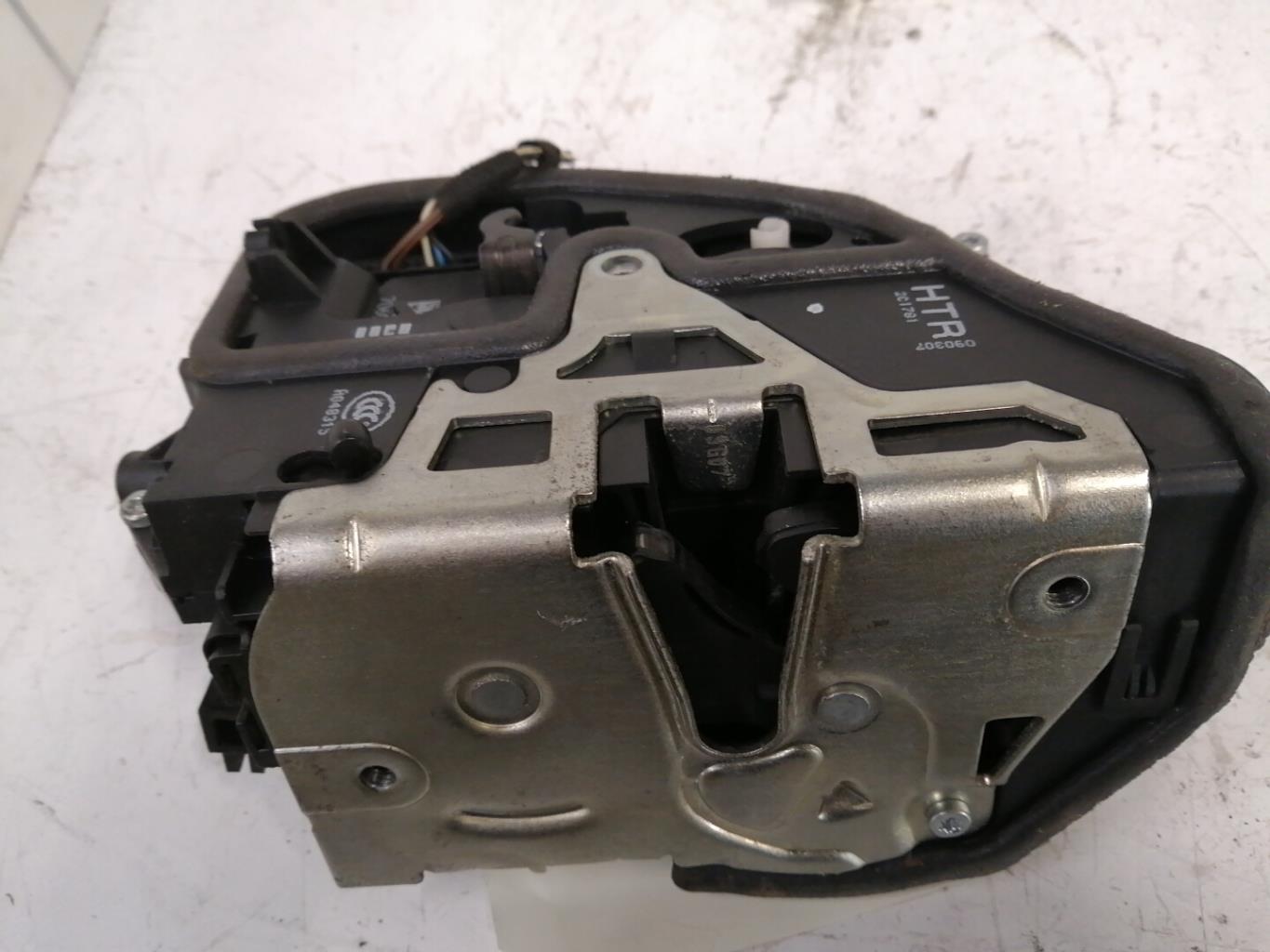Serrure arriere droit BMW SERIE 3 E91 TOURING PHASE 1 BREAK Diesel - 1