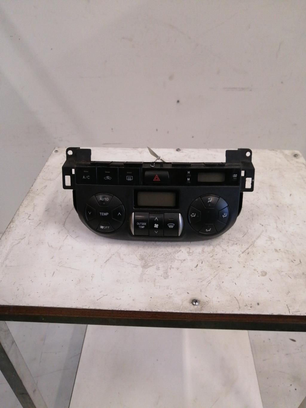 Commande chauffage TOYOTA RAV4 2 PHASE 2 Diesel - 1