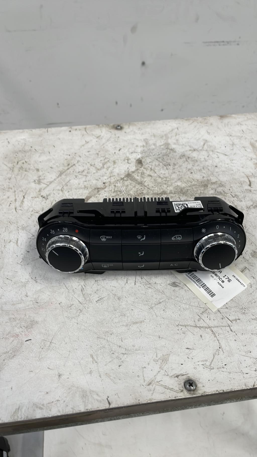 Commande chauffage MERCEDES CLASSE A 176 PHASE 2 Essence - 1