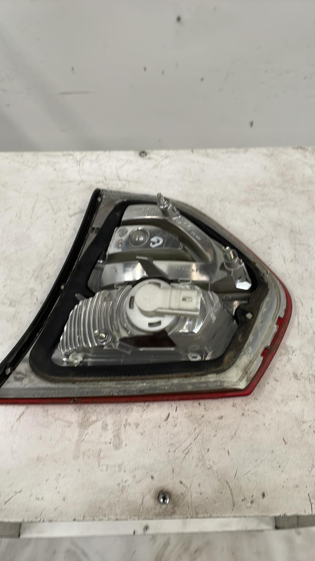 Feu arriere secondaire gauche (feux) CITROEN C4 PICASSO 1  - 1