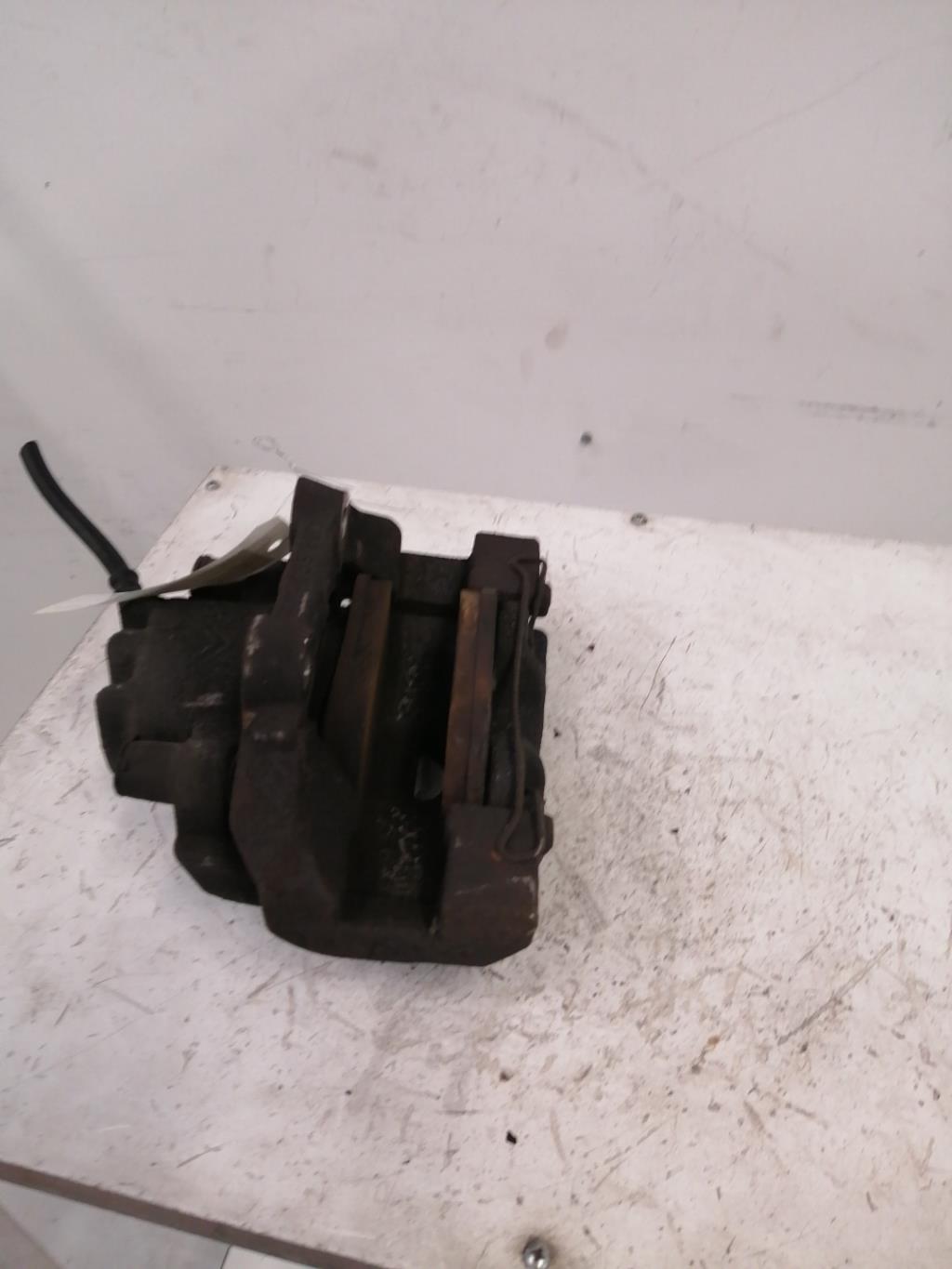 Etrier avant droit (freinage) CITROEN DS5 PHASE 1  - 1