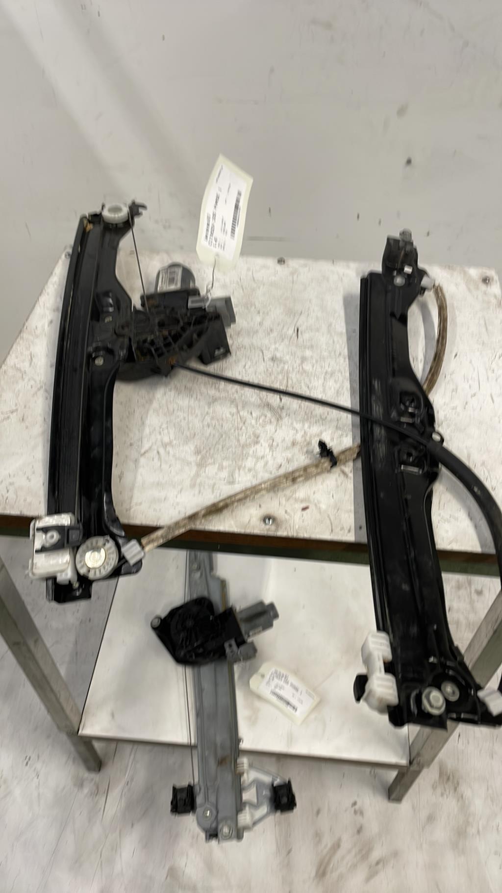 Leve vitre electrique avant droit CITROEN DS5 PHASE 1  - 1