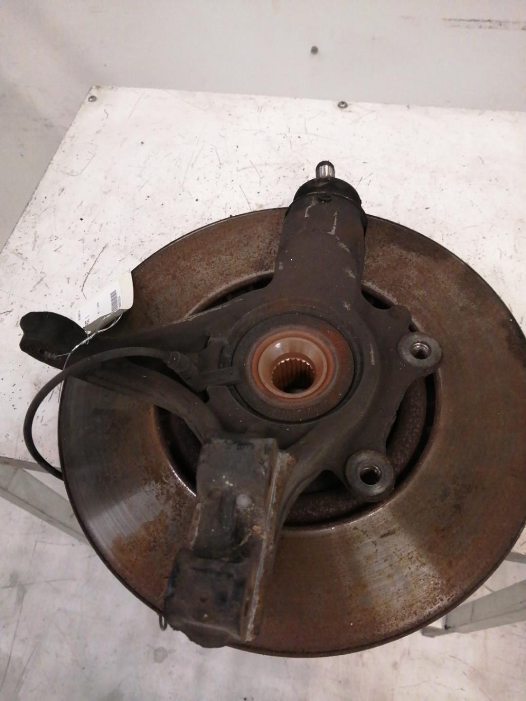 Moyeu avant droit CITROEN DS5 PHASE 1  - 1