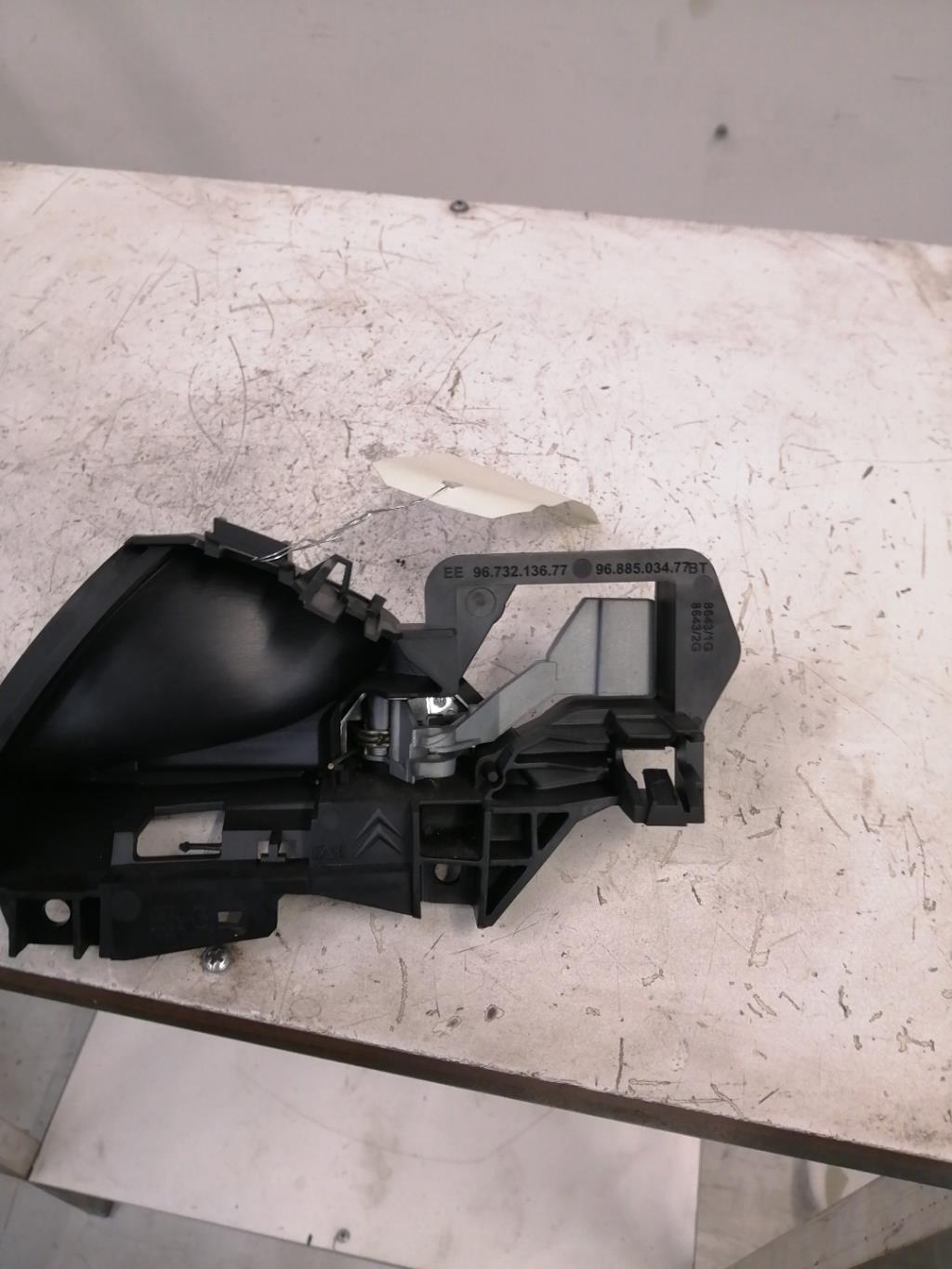 Poignee interieur arriere gauche CITROEN DS5 PHASE 1  - 1