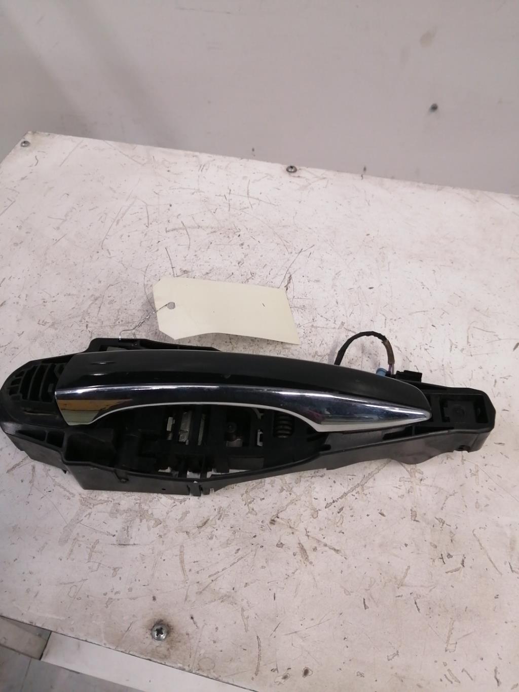 Poignee porte arriere gauche CITROEN DS5 PHASE 1  - 1