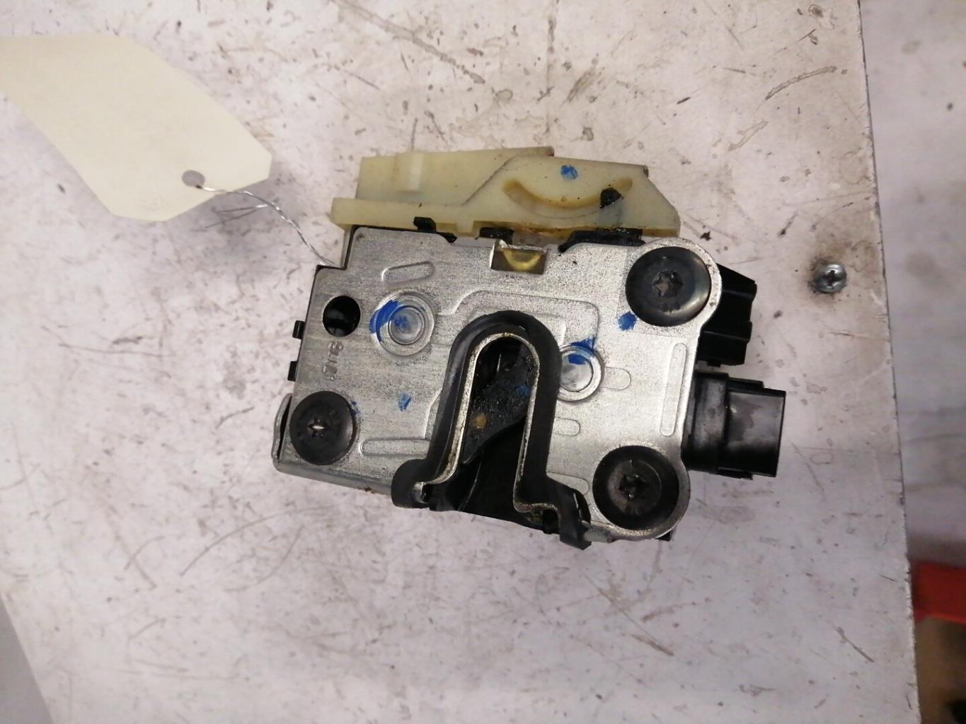 Serrure avant droit DACIA DUSTER 1 PHASE 2 Diesel - 1