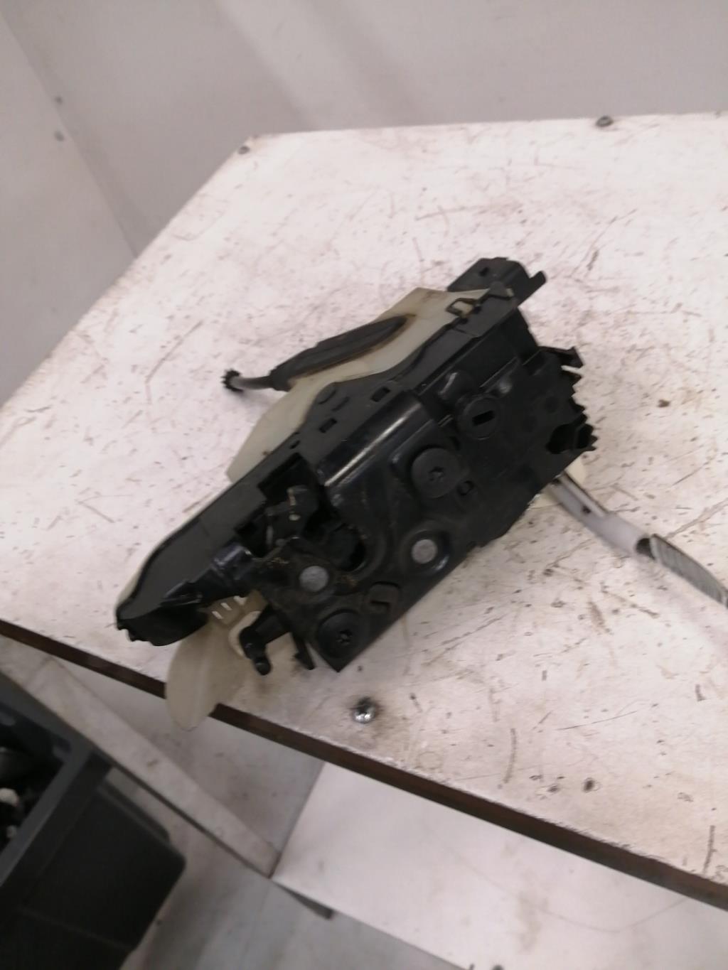 Serrure avant gauche CITROEN DS5 PHASE 1  - 1
