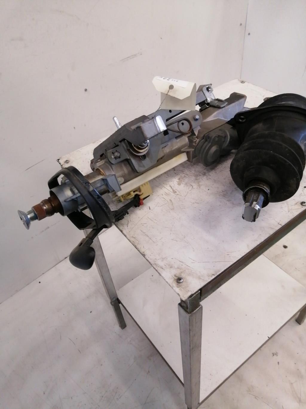 Colonne de direction MERCEDES CLASSE E 211 PHASE 1 Diesel - 1