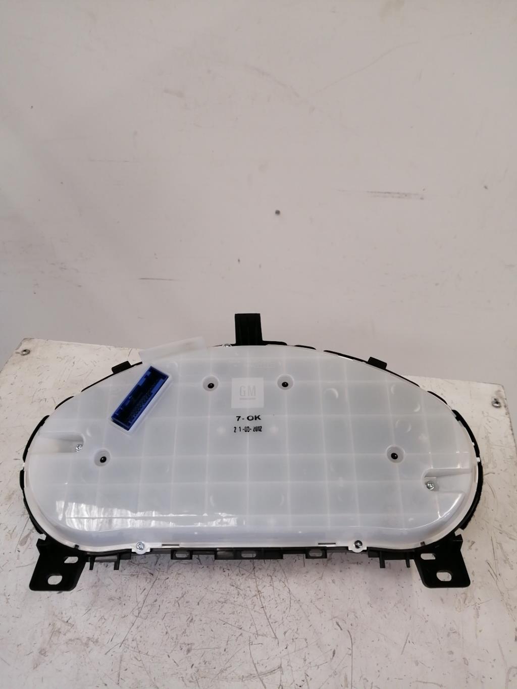 Compteur OPEL ASTRA J PHASE 2  - 1