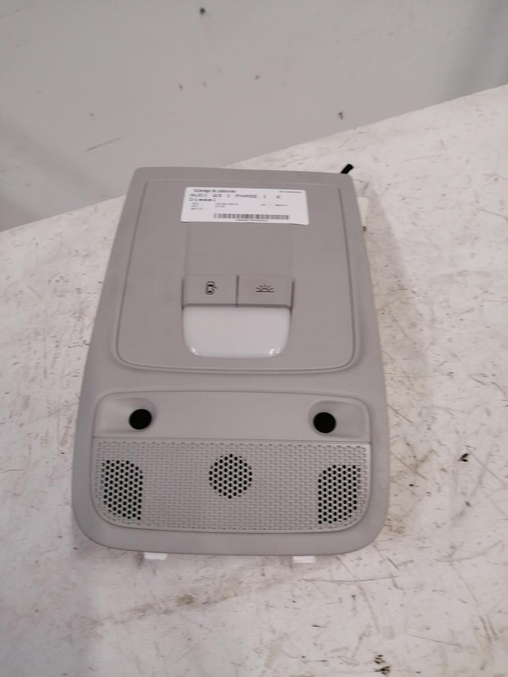 Eclairage de plafonnier AUDI Q3 1 PHASE 1 Diesel - 1
