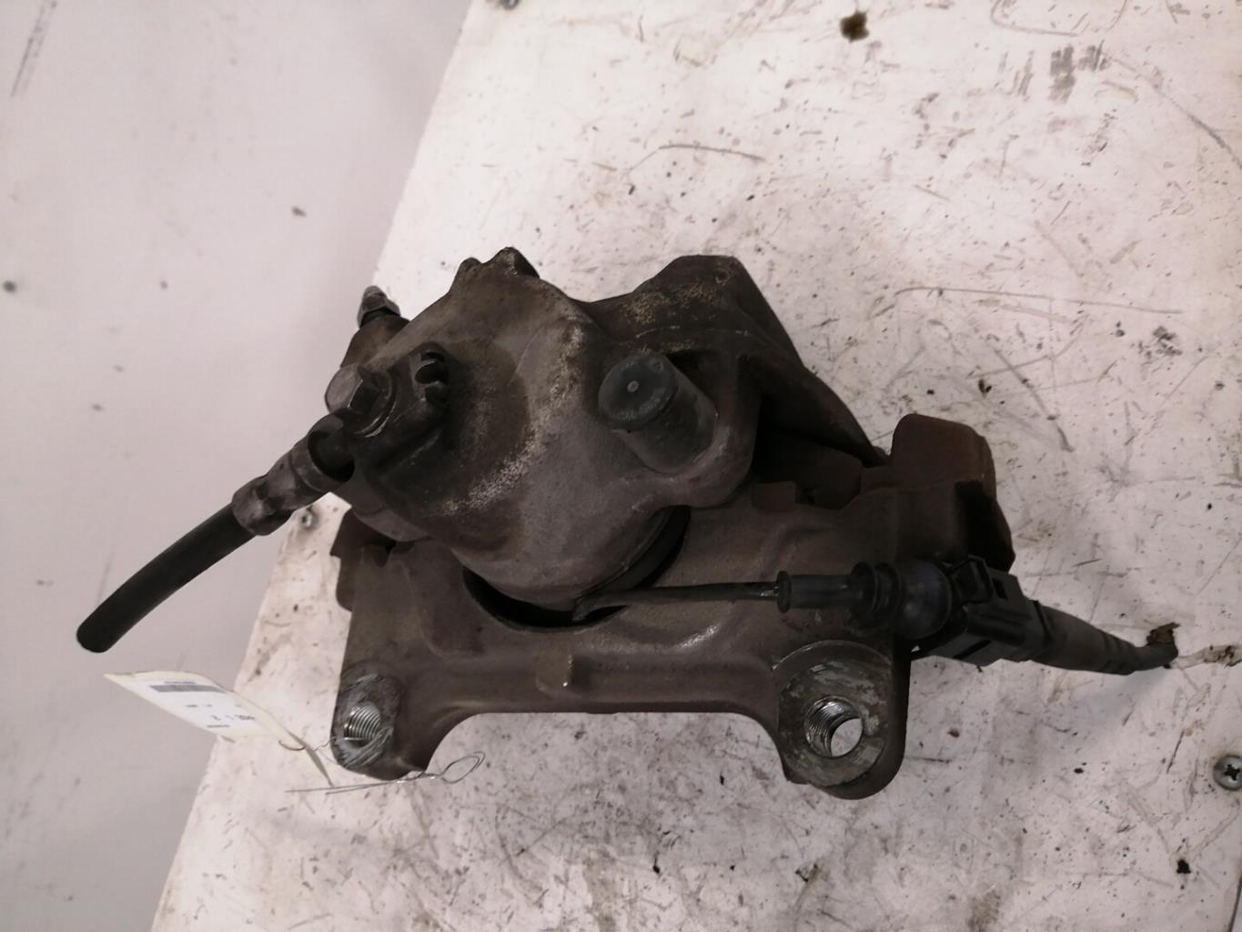 Etrier avant gauche (freinage) AUDI Q3 1 PHASE 1 Diesel - 1