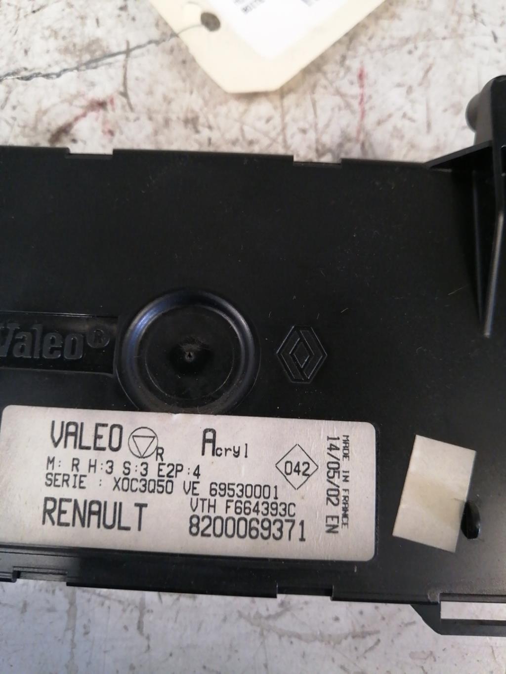 Commande chauffage RENAULT CLIO 2 PHASE 2 Diesel - 1