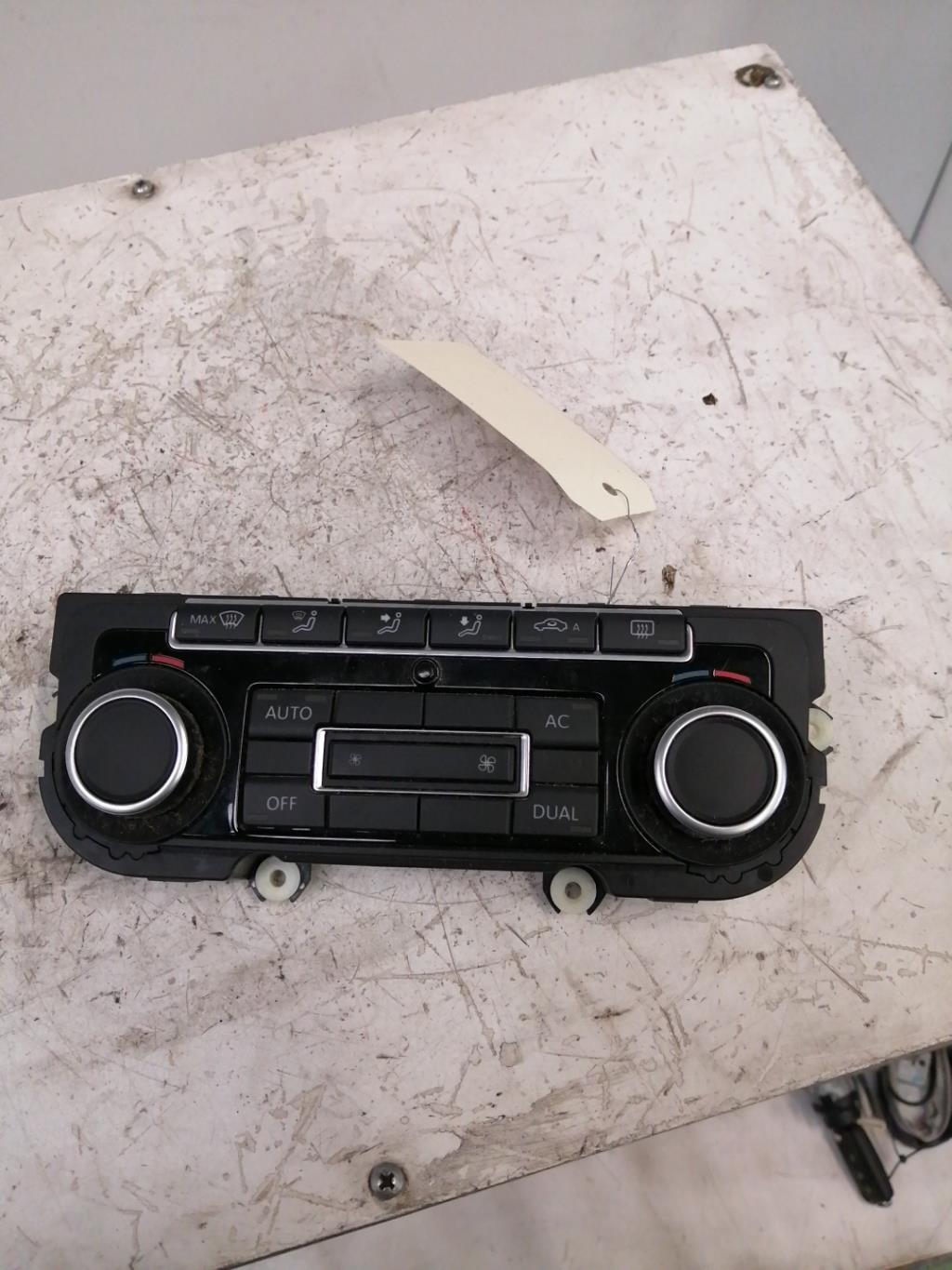 Commande chauffage VOLKSWAGEN GOLF 6 Diesel - 1