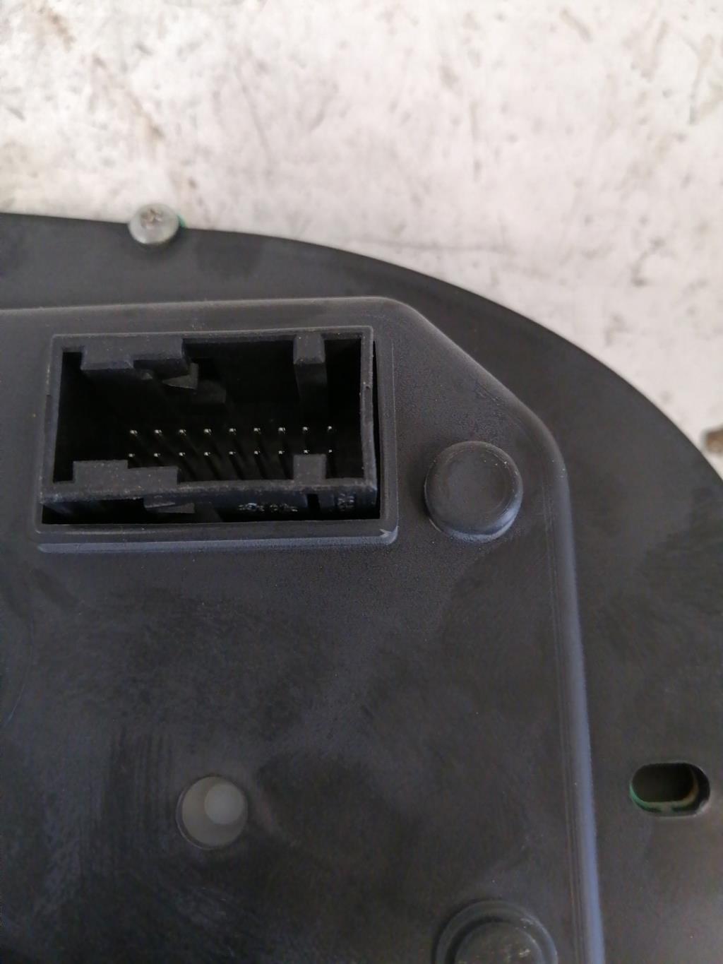 Compteur PEUGEOT 307 PHASE 2 BREAK Diesel - 1